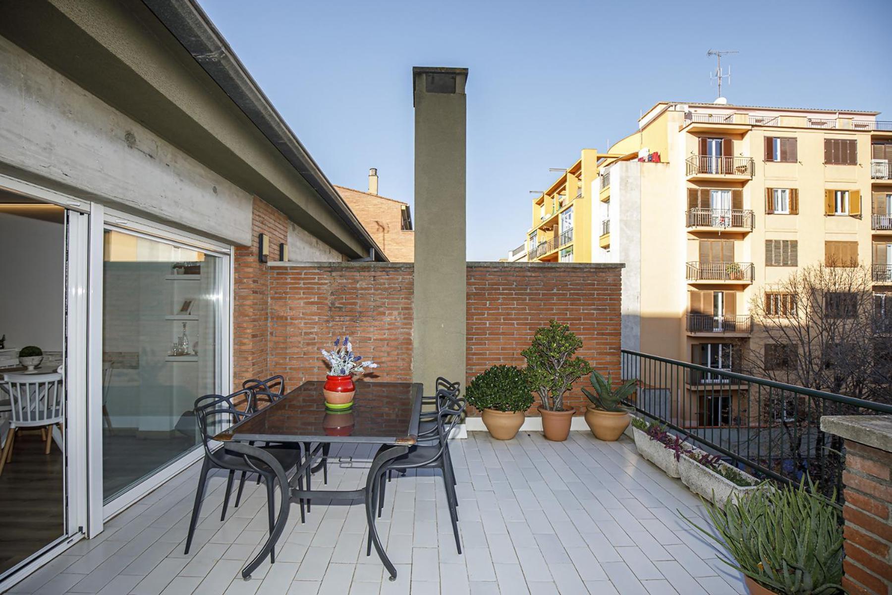 Con Gran Terraza En Apartment Girona