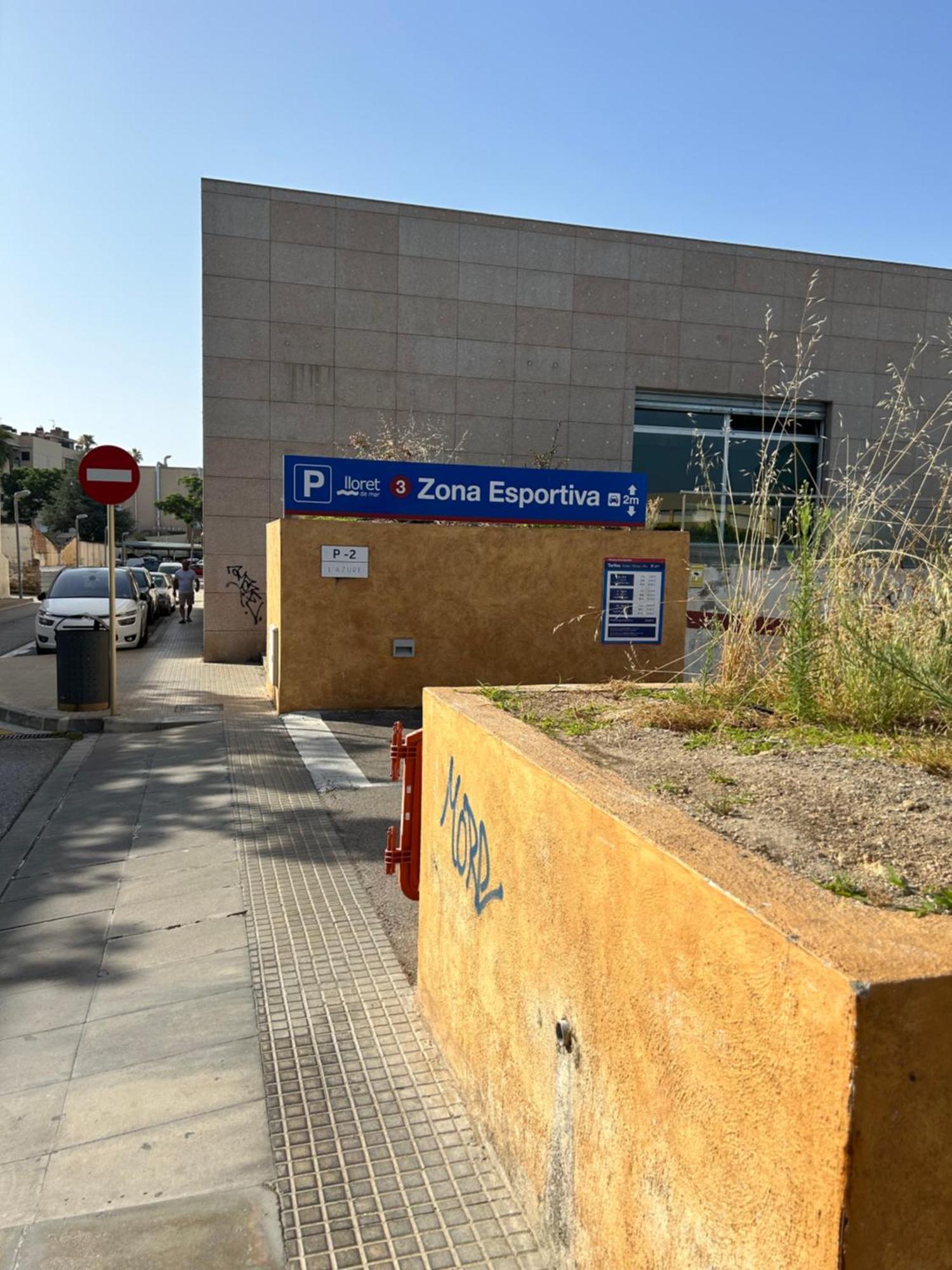 Centrico A 150 Metros De La Playa. Parking*