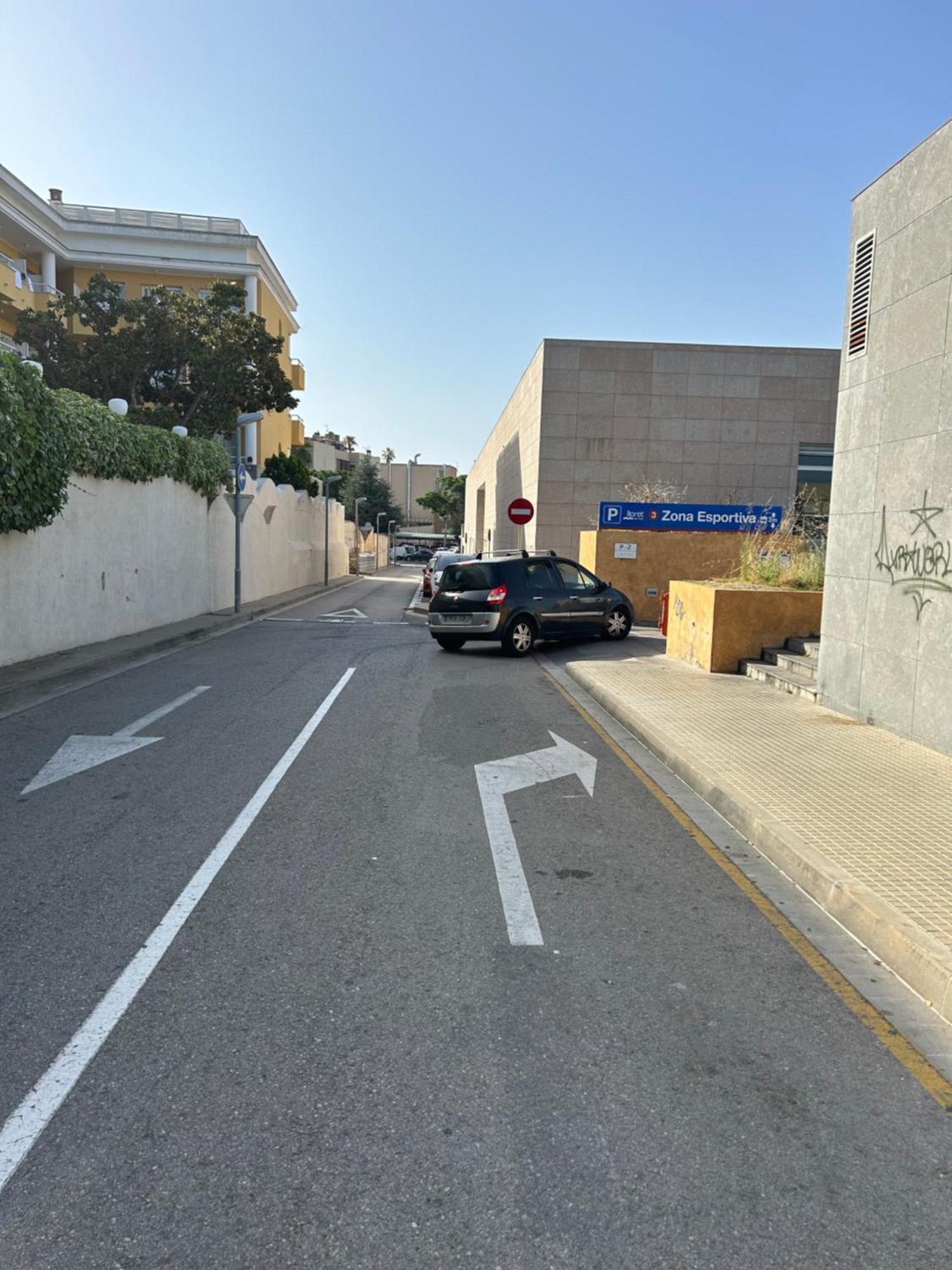 Centrico A 150 Metros De La Playa. Parking* Apartment *
