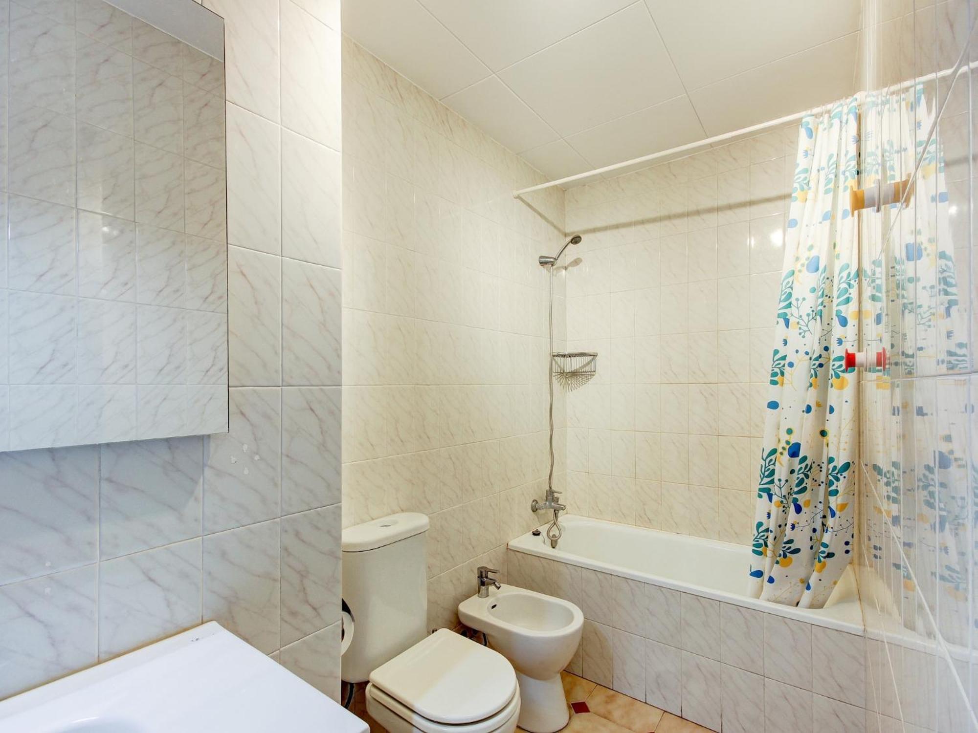 Apartamento With Communal Pool *