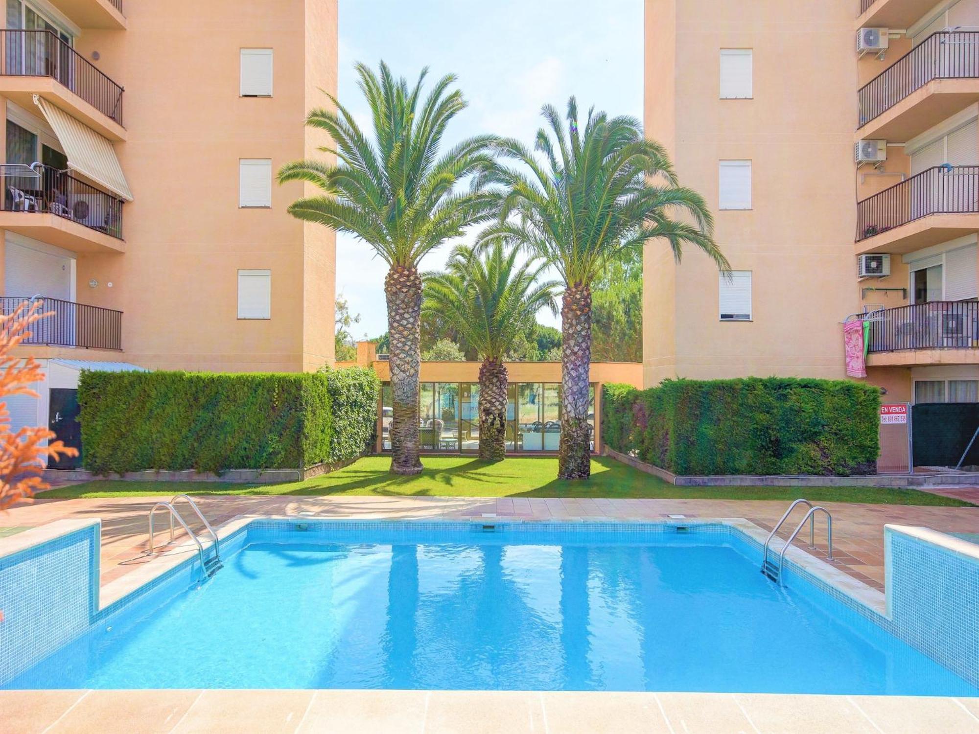 Apartamento In With Swimming Pool *