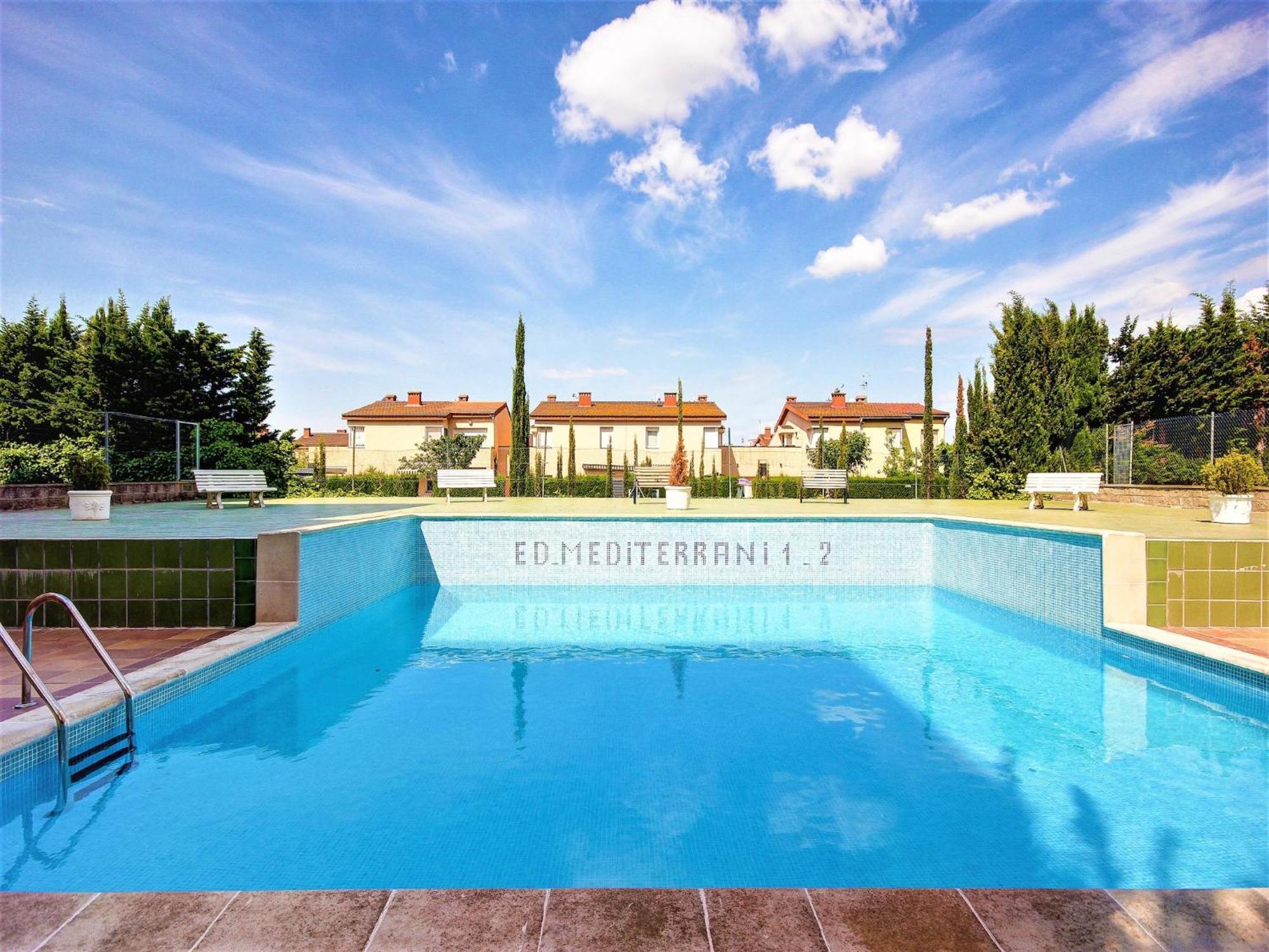 In With Swimming Pool Rosas
