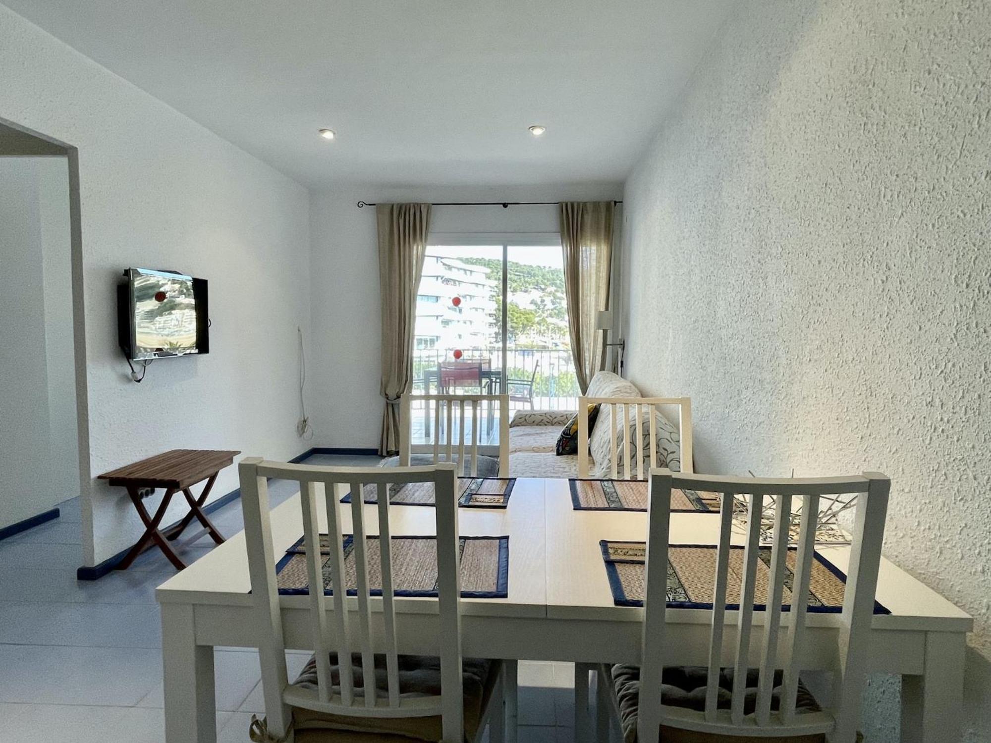 Apartamento Rocamaura I A 2-2 *