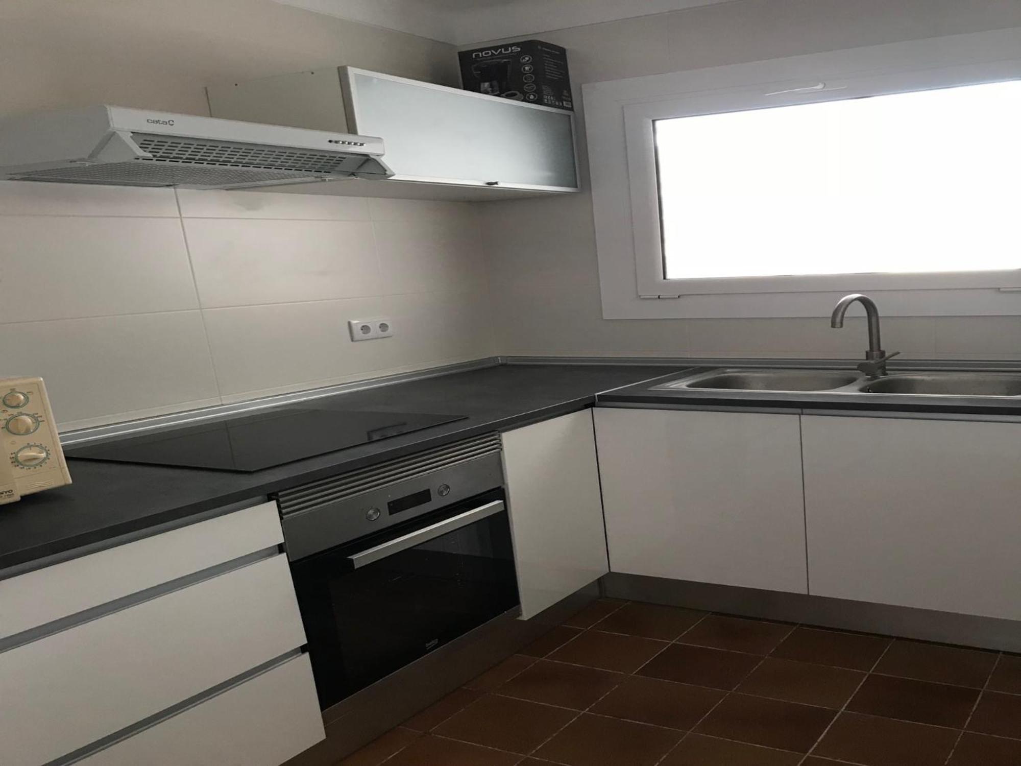 The In Has 3 Bedrooms Apartment