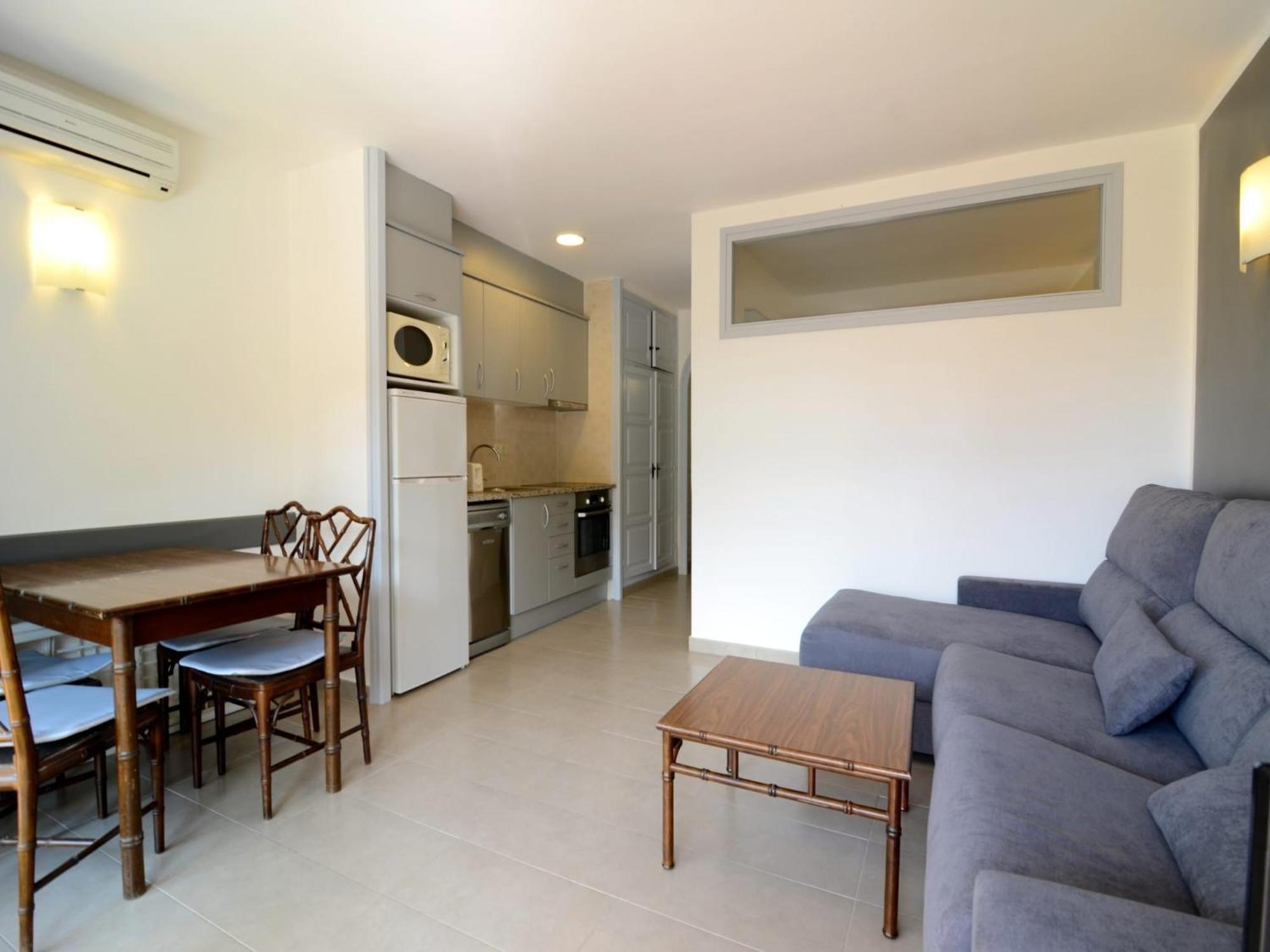 Apartamento Jardins Del Mar 48 *