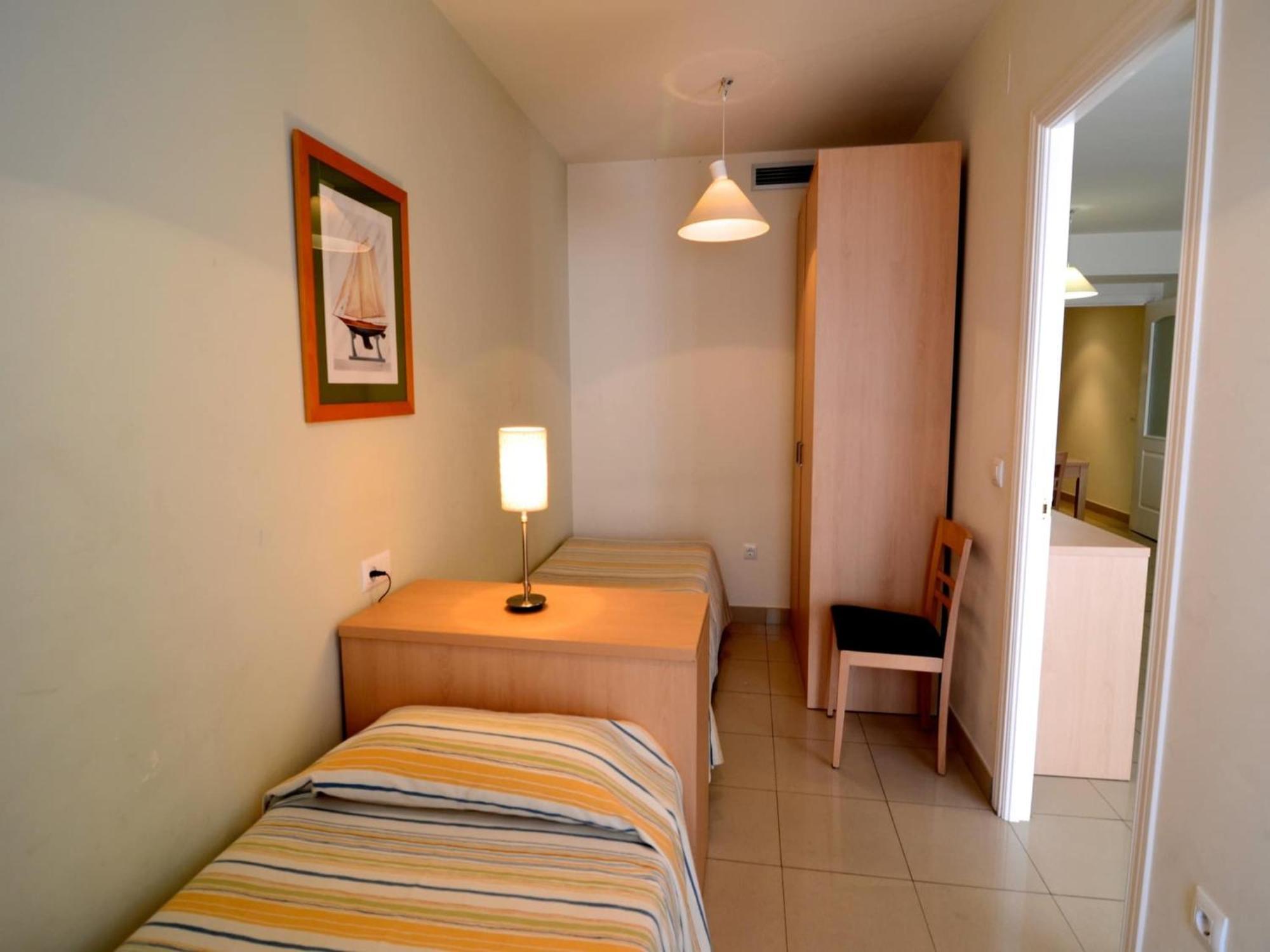 The In * L' Escala