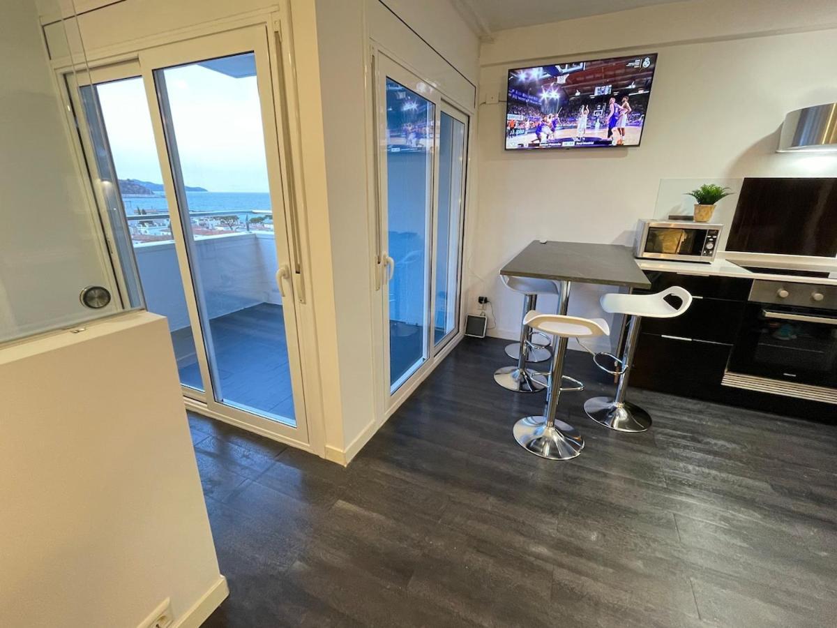 Apartment With A Lot Of