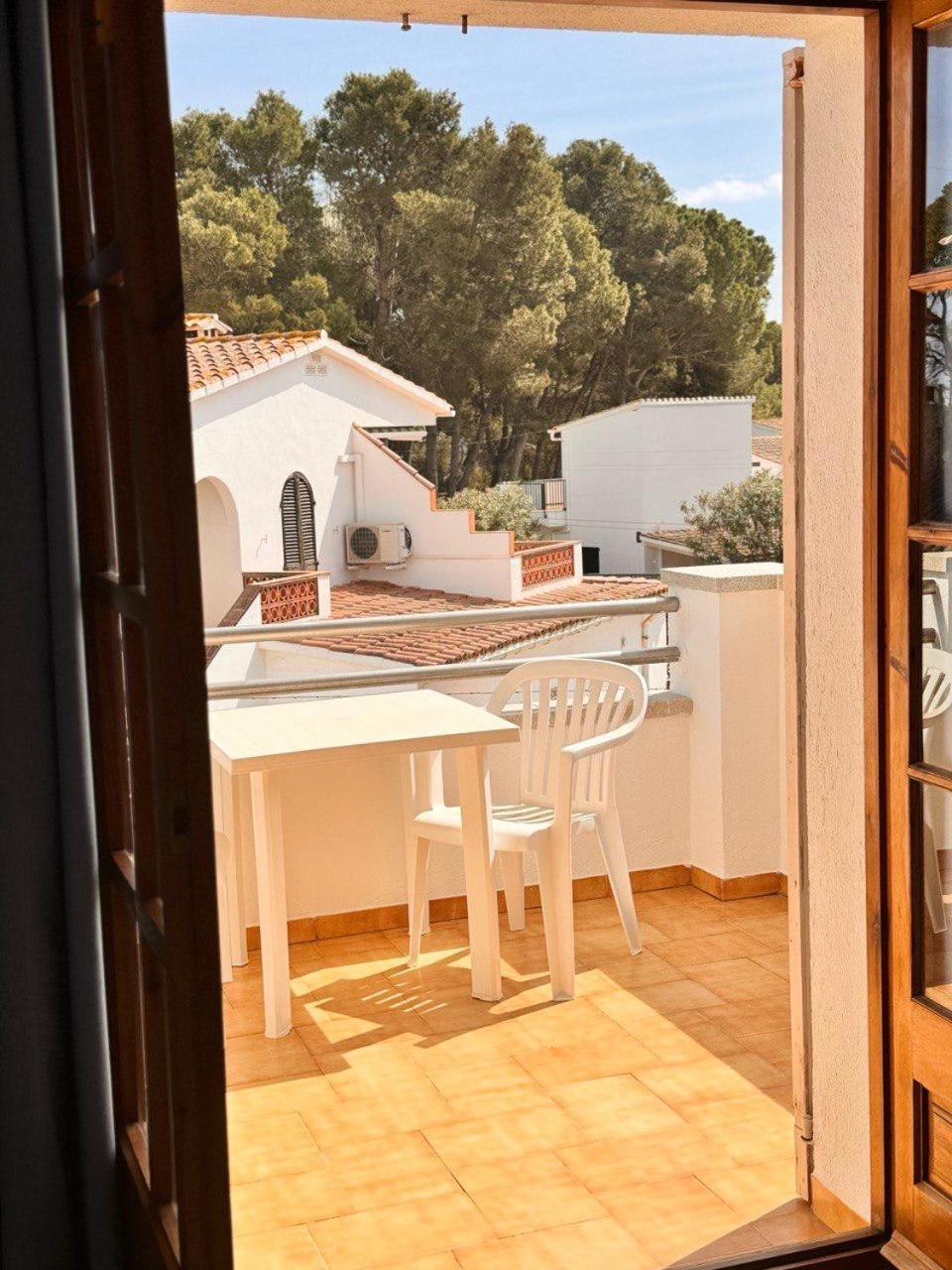 Merce Empuries Bed and breakfast