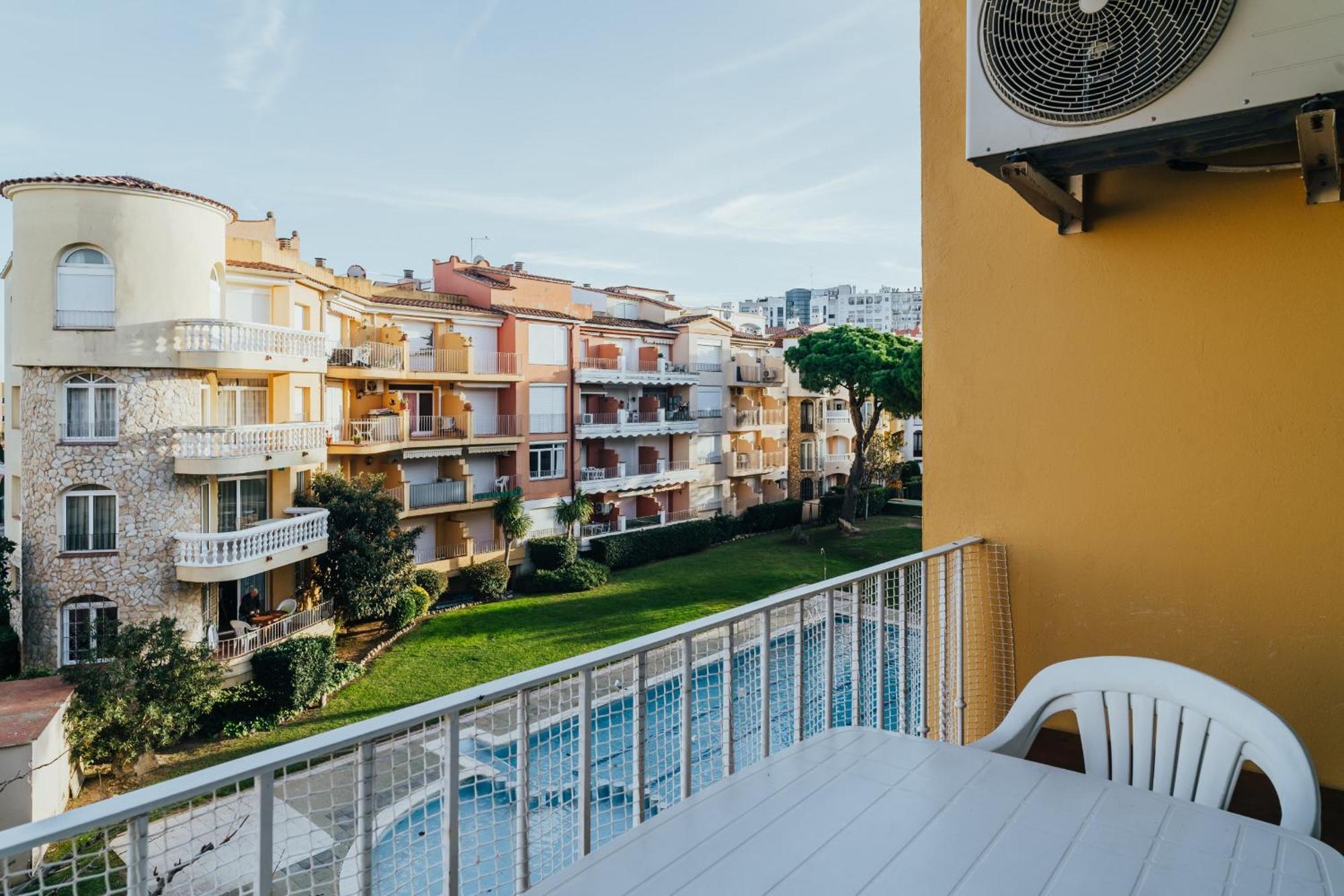 Welcs 198 Emp Con Terraza Junto Al Mar Ampuriabrava
