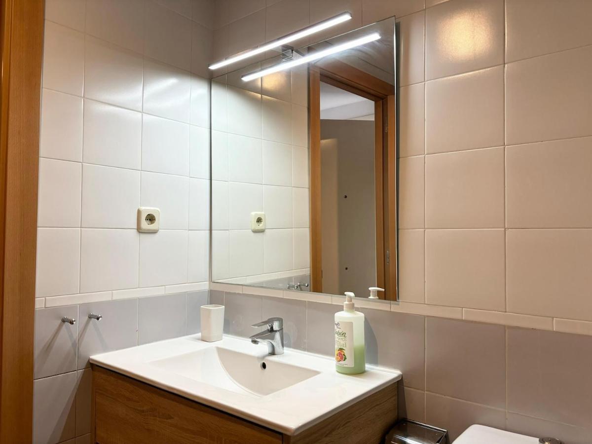 Apartamento Flores - Familias - Parejas - Parking - Piscina *
