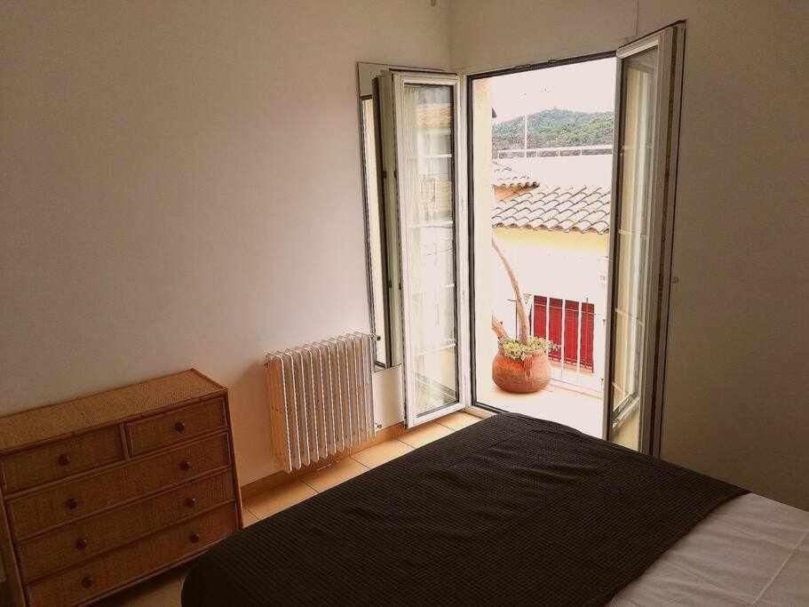 Beachfront Calella Duplex Apartamento *
