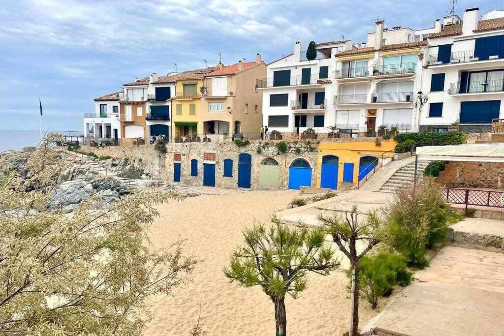 Beachfront Calella Duplex Apartamento Palafrugell