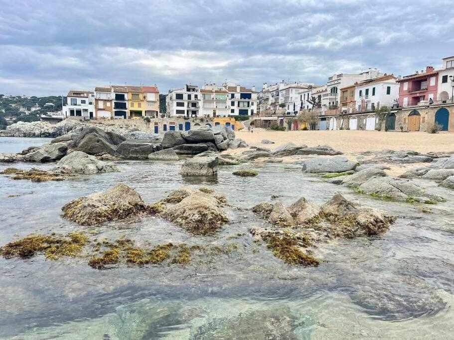 Beachfront Calella Duplex