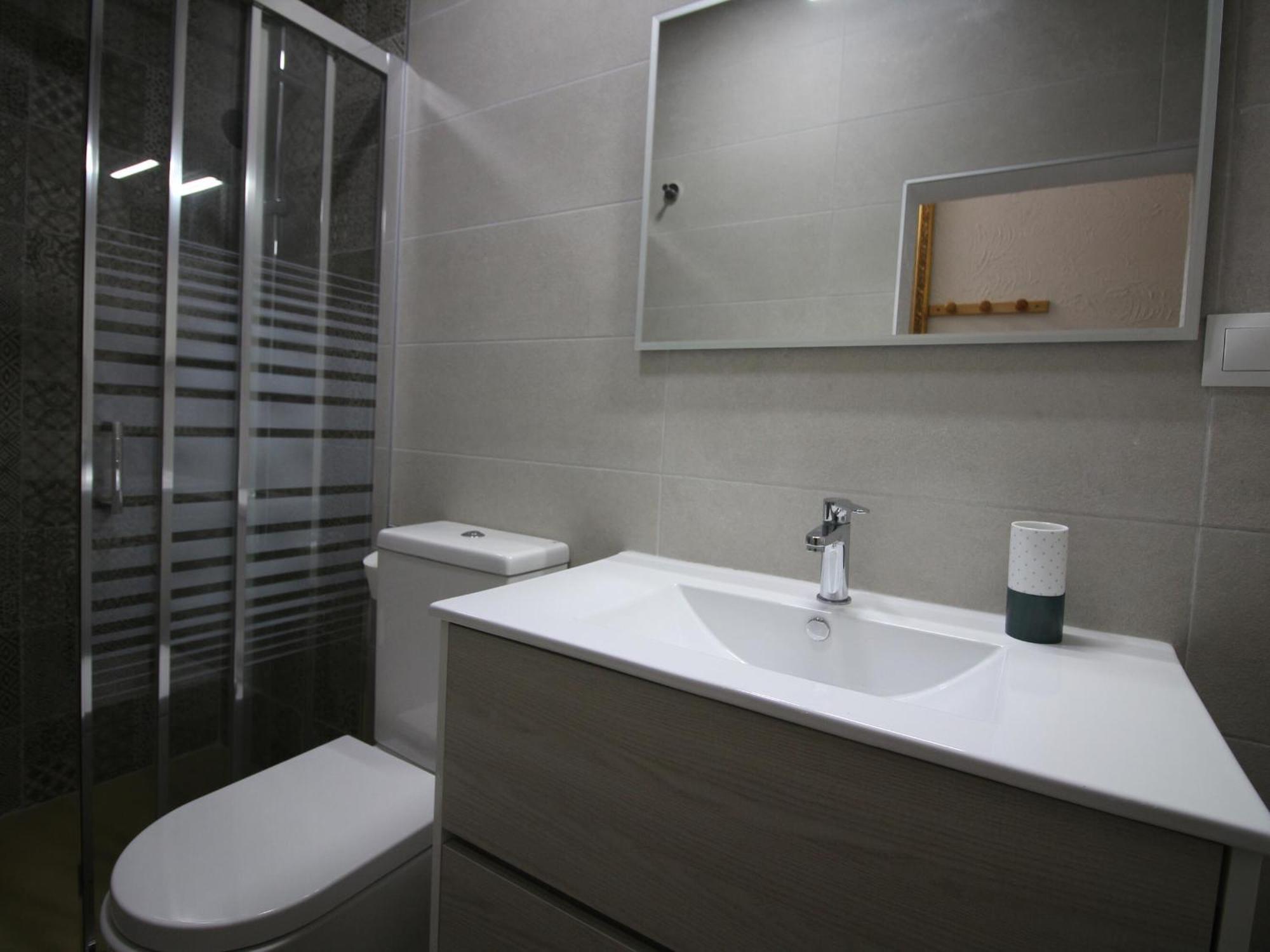 Grifeu 4 - Situado Muy Cerca De La Playa De Cap Ras, 4 Personas - Es-228-194 Apartamento