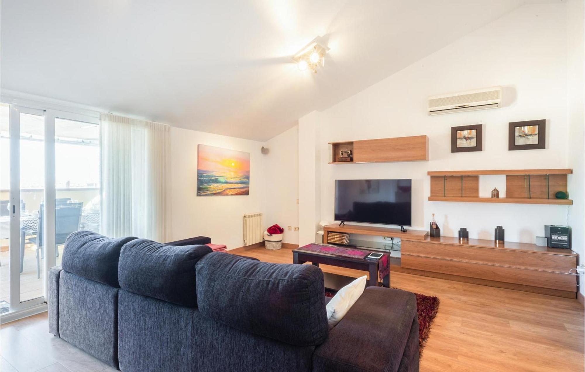 Beautiful In With Kitchen Apartment
