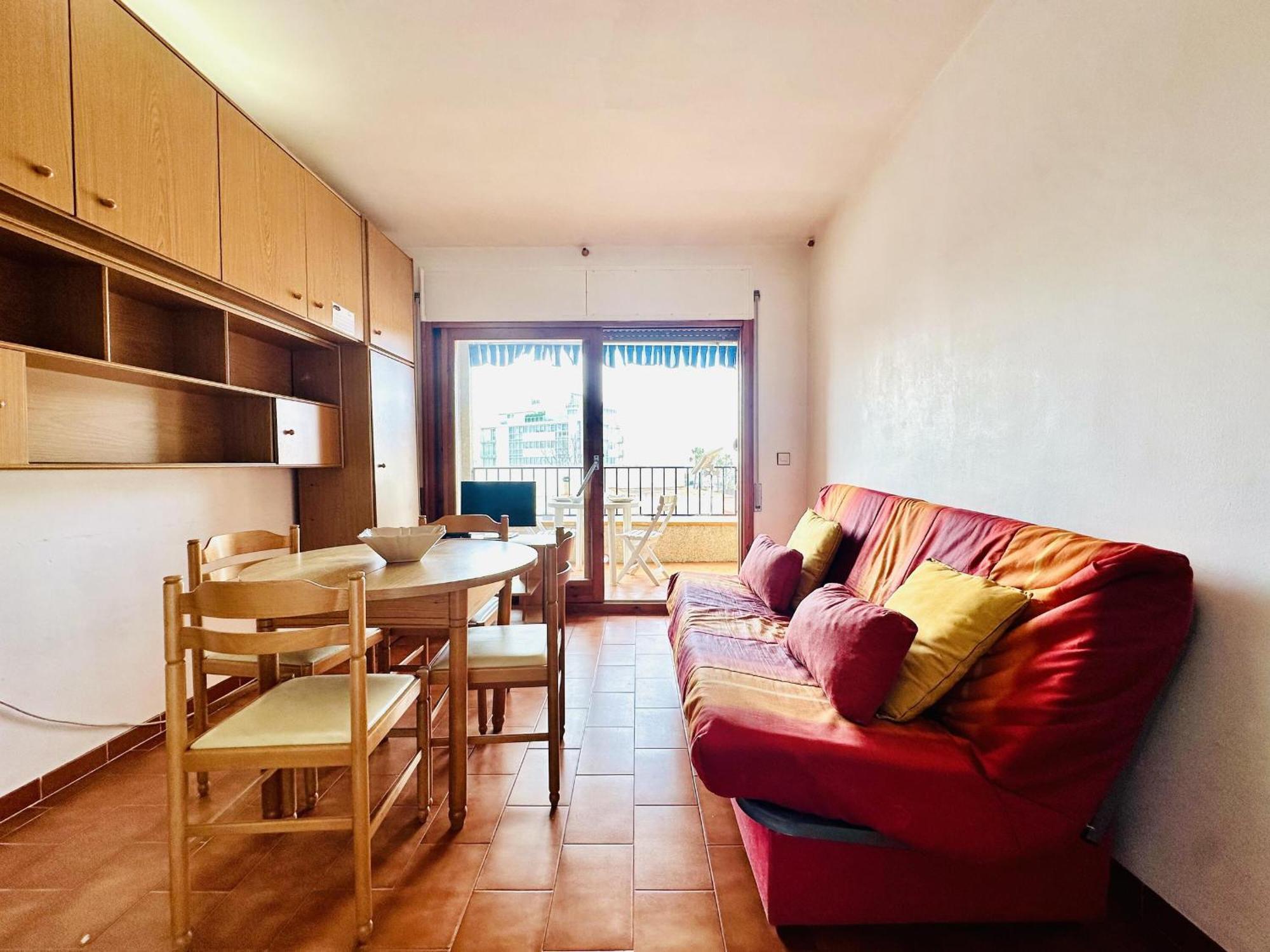 Apartamento 1027 9 1-3, Zona Del Puerto Deportivo, Cercano A La Gran Playa De Roses. Pequena Vista. - Es-258-40