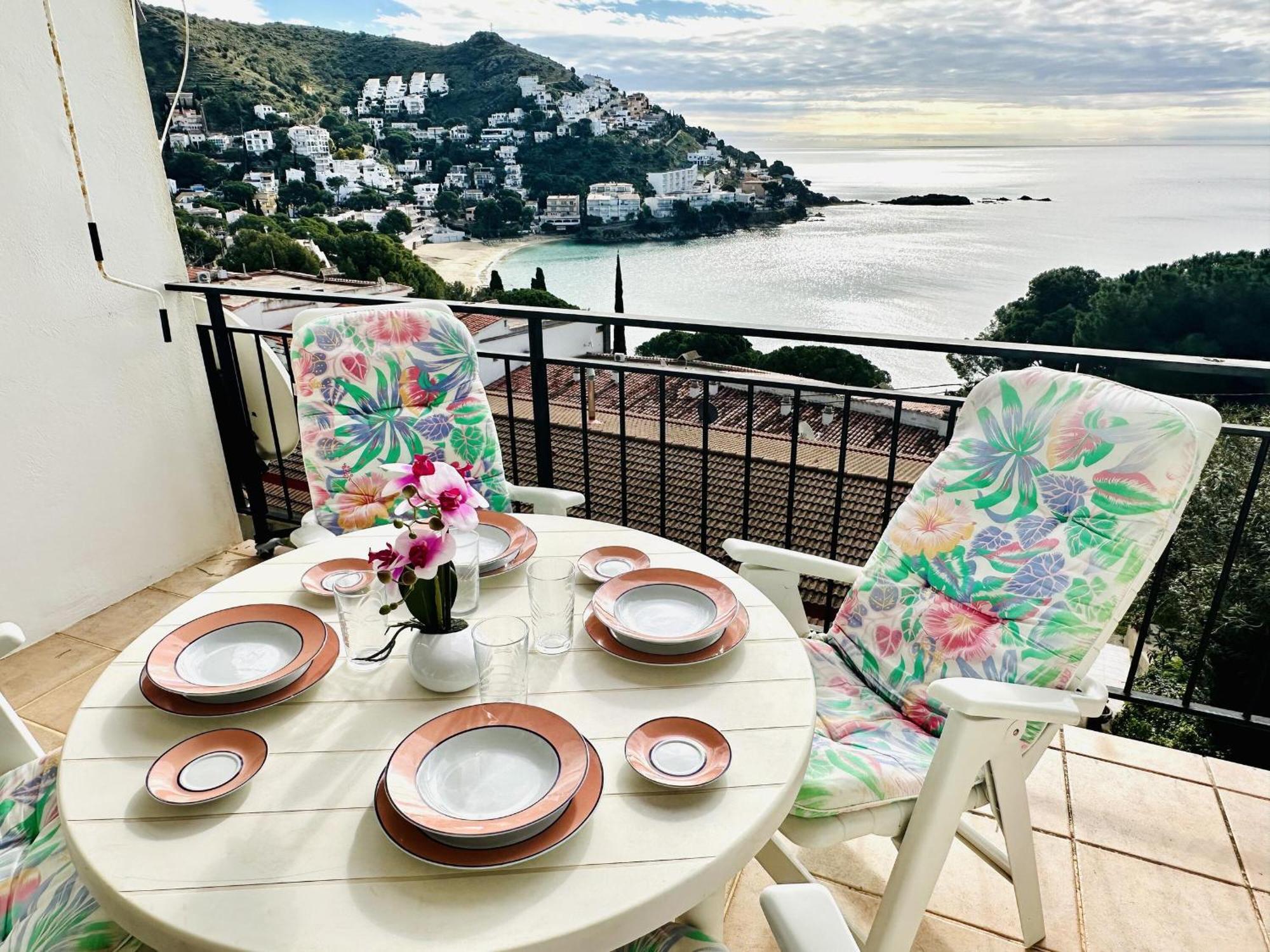 Apartamento 3385 Alarona B B4, Vistas Inmillorables A La Cala Playa De Canyelles. Relarse Y Disfrutar De La Brisa Del Mar. - Es-258-143