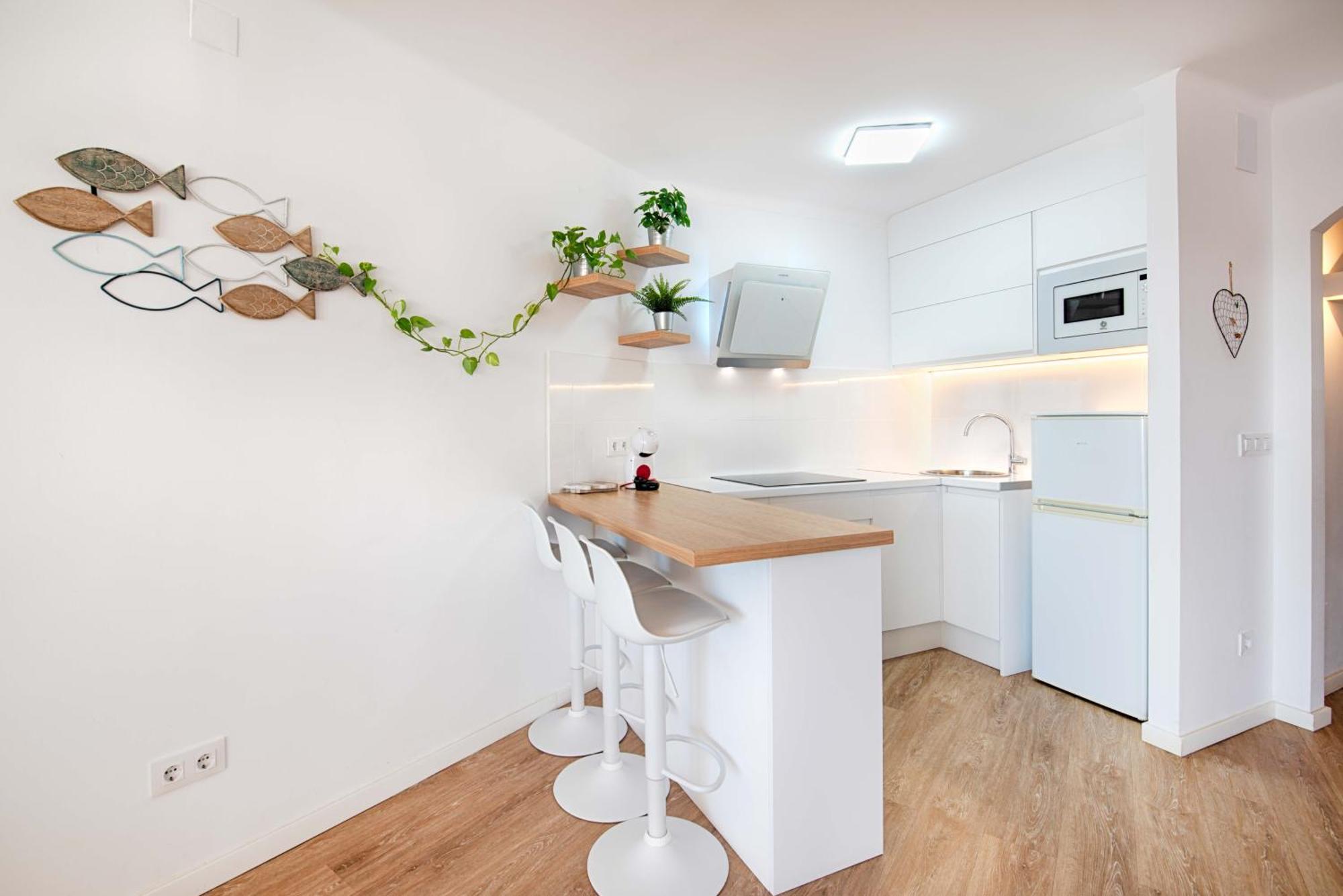 Estudio Moderno Con Terraza Y Vistas Al Mar Ampuriabrava