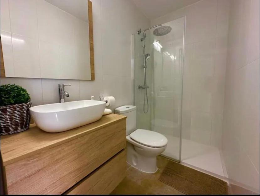 Luxury Svetlanka House Fenals Apartamento