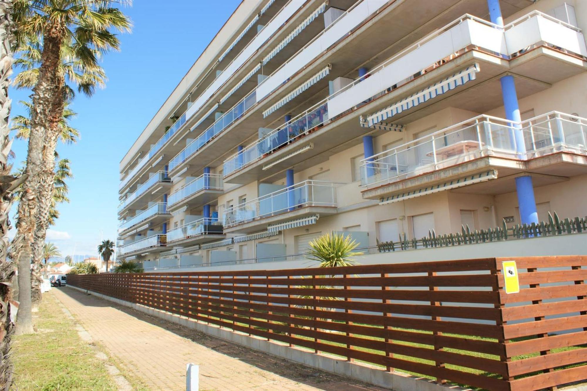 Apartment En Complejo Residencial En Santa Margarita, *