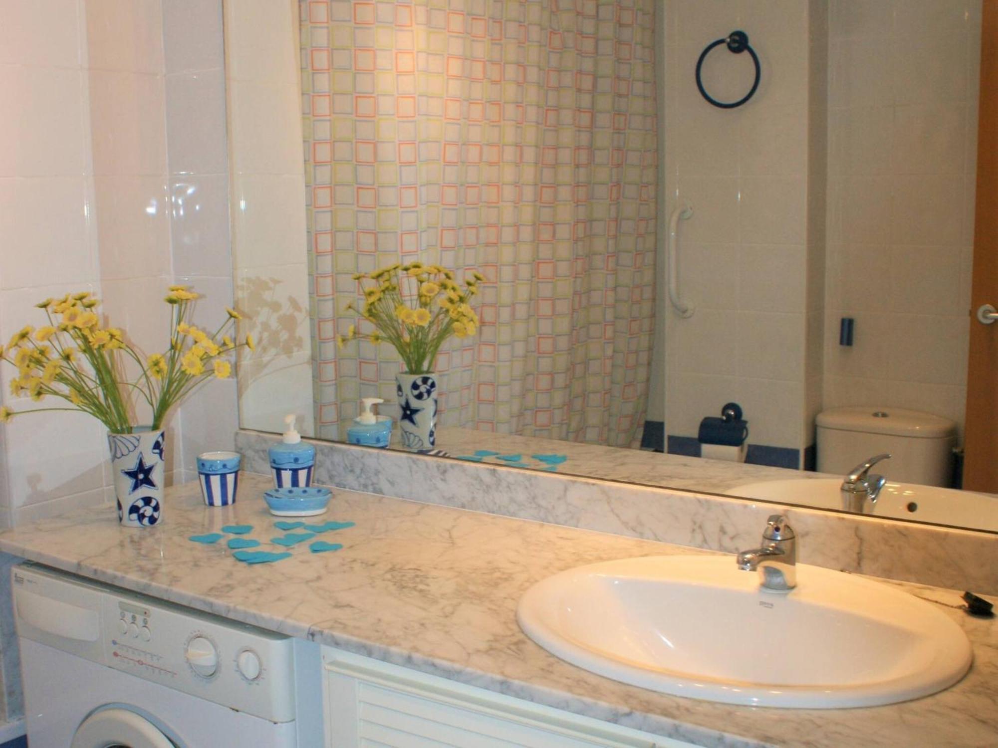 En Complejo Residencial En Santa Margarita, * Roses