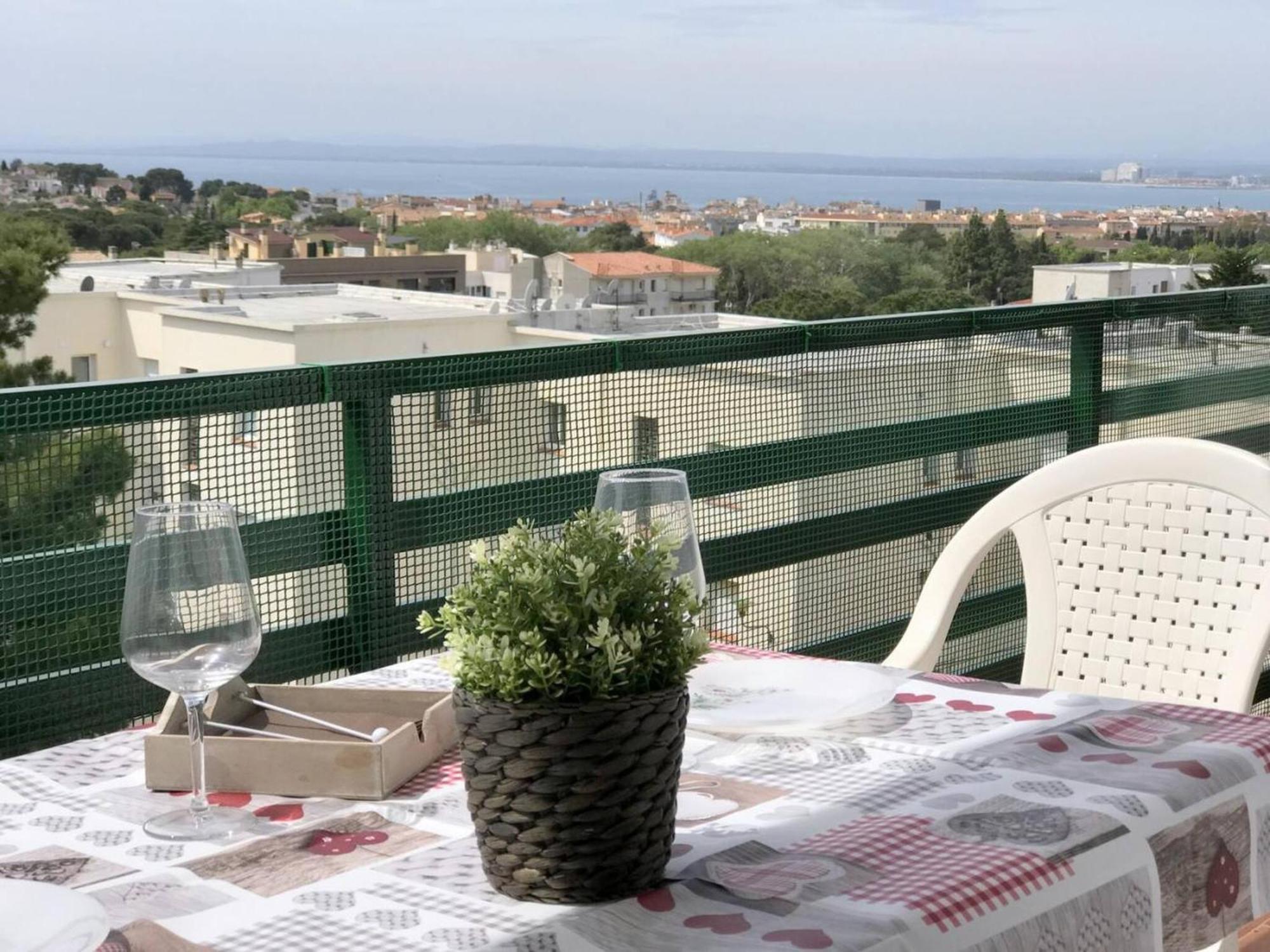 Apartment Ams136 *