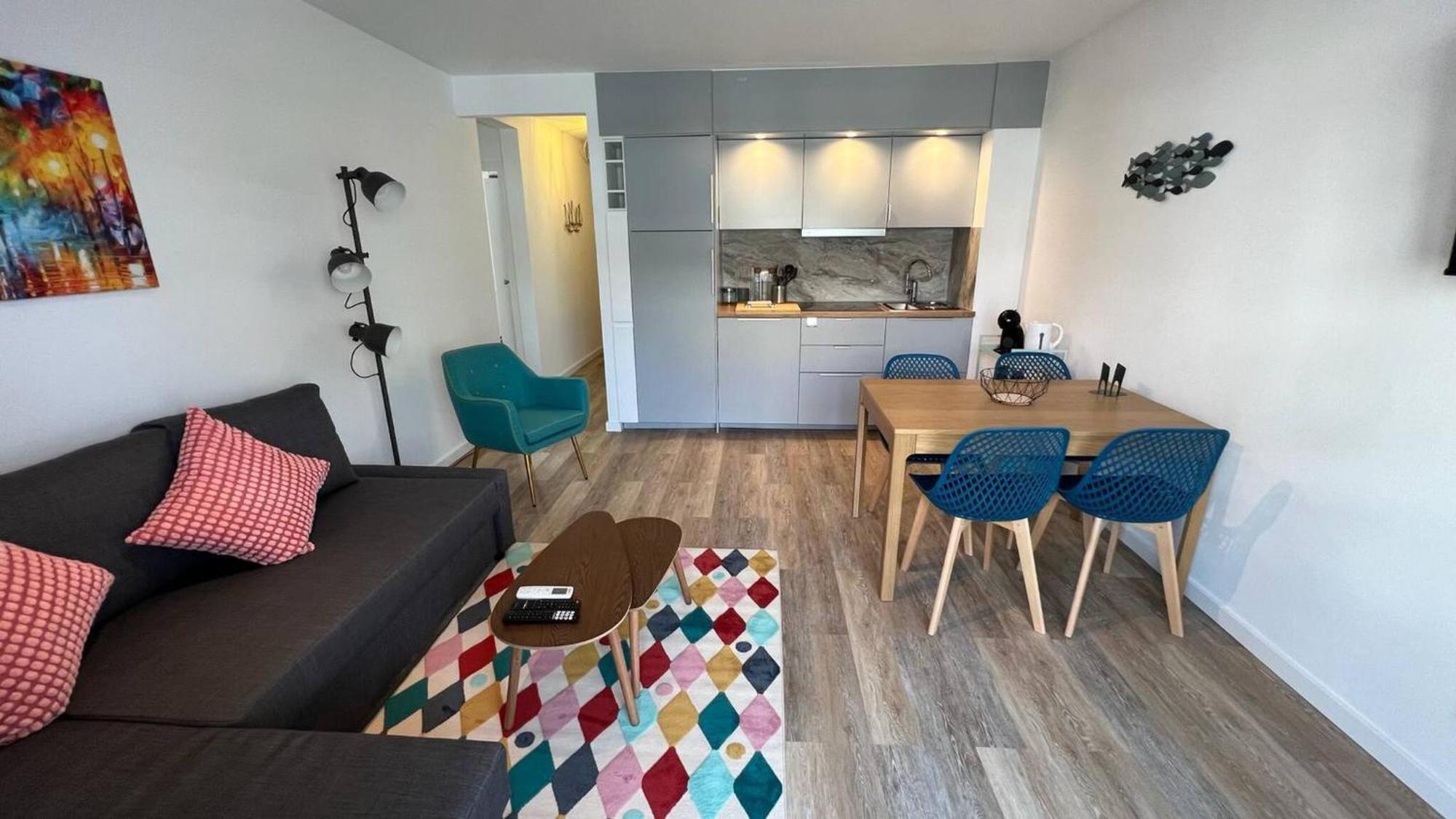 Precioso En Con Parking Cerca De Playa Apartment Roses