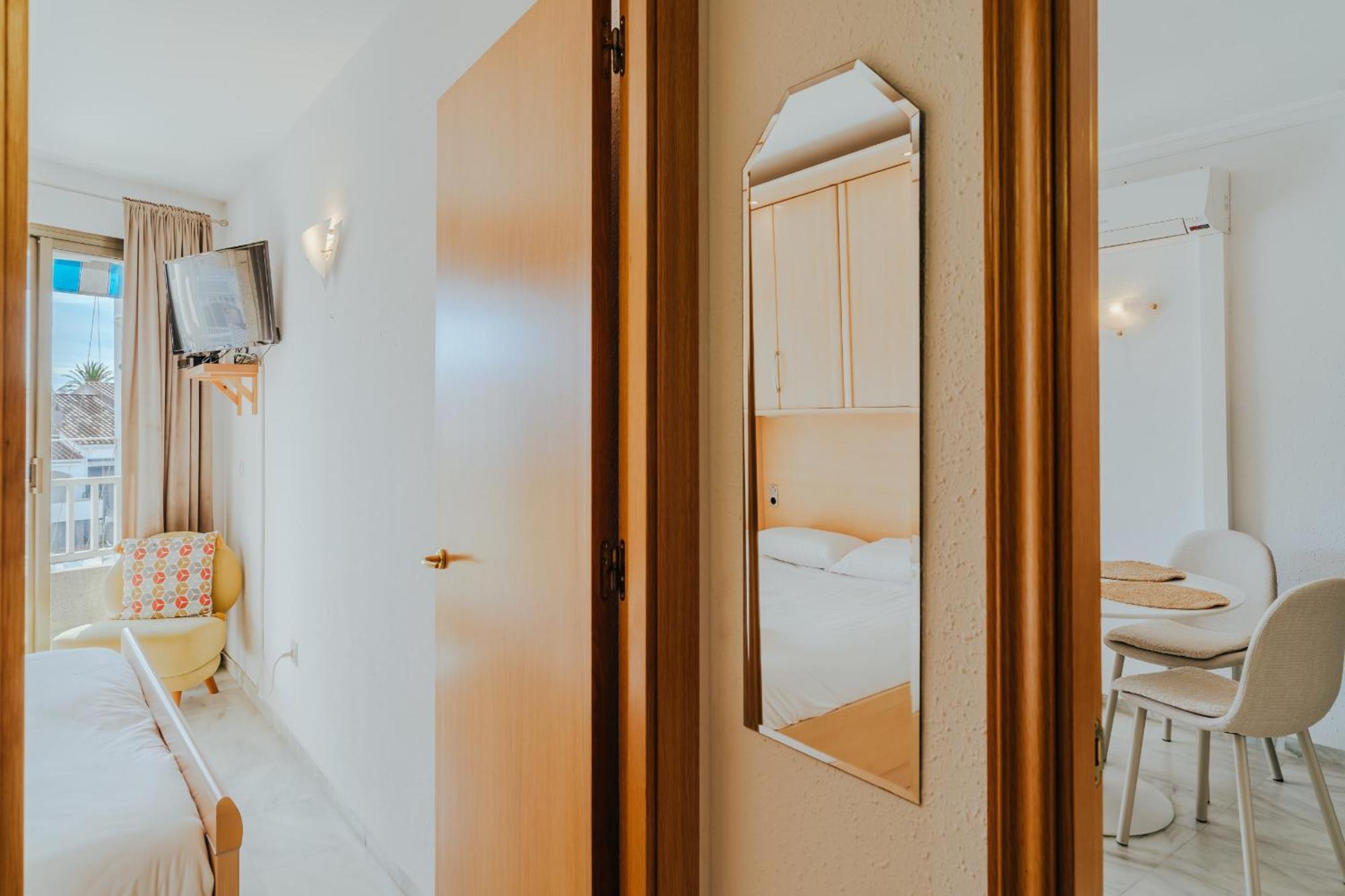 Welcs 208 Emp Cerca De La Playa Farm stay Empuriabrava