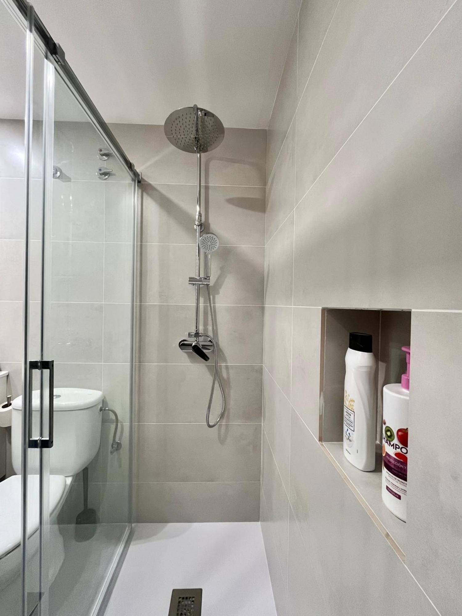 New! Con Piscina Y Balcón A 2 Minutos De La Playa. Wi-fi Apartamento L'Estartit