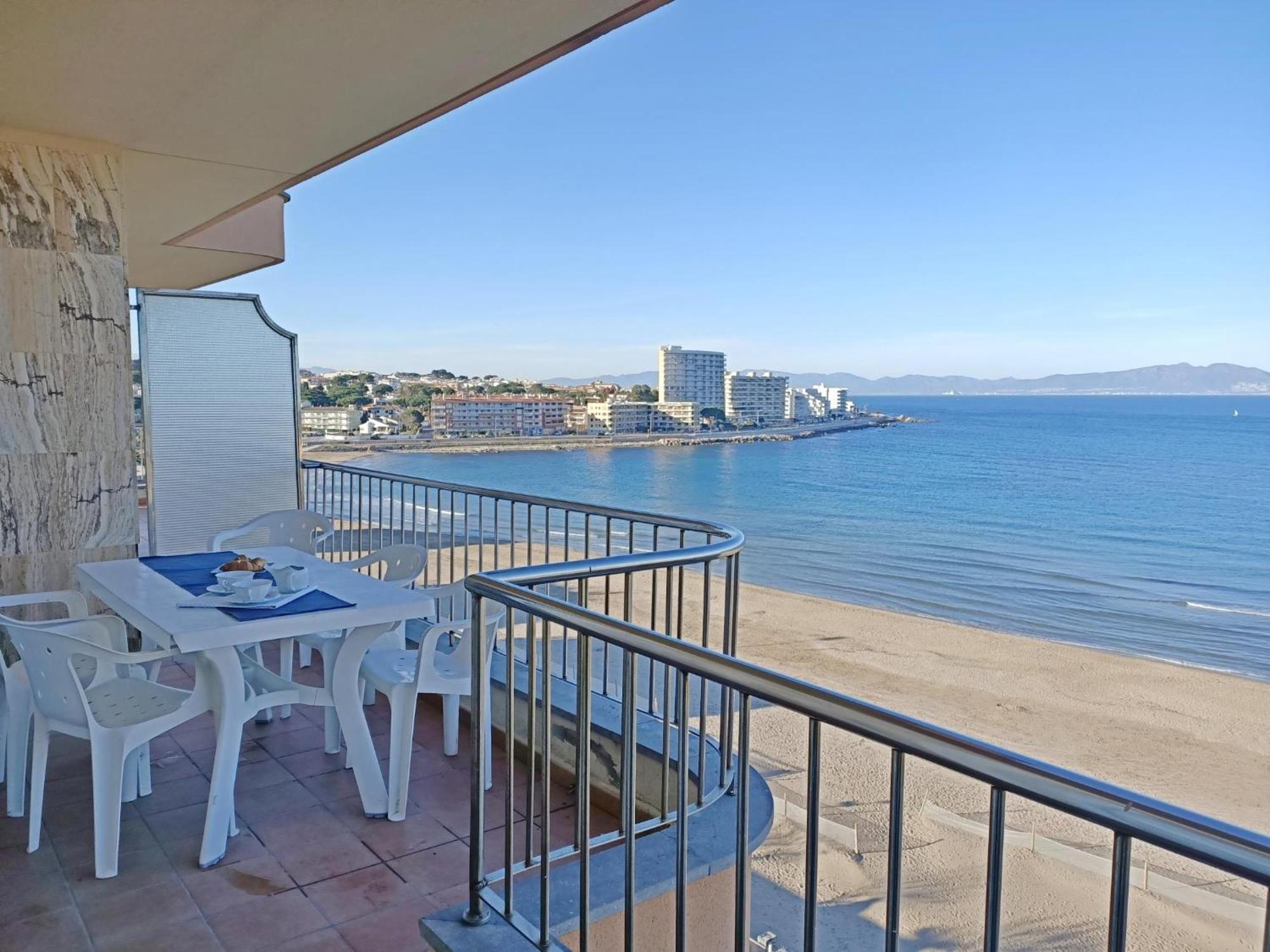 Brisas Del Mar