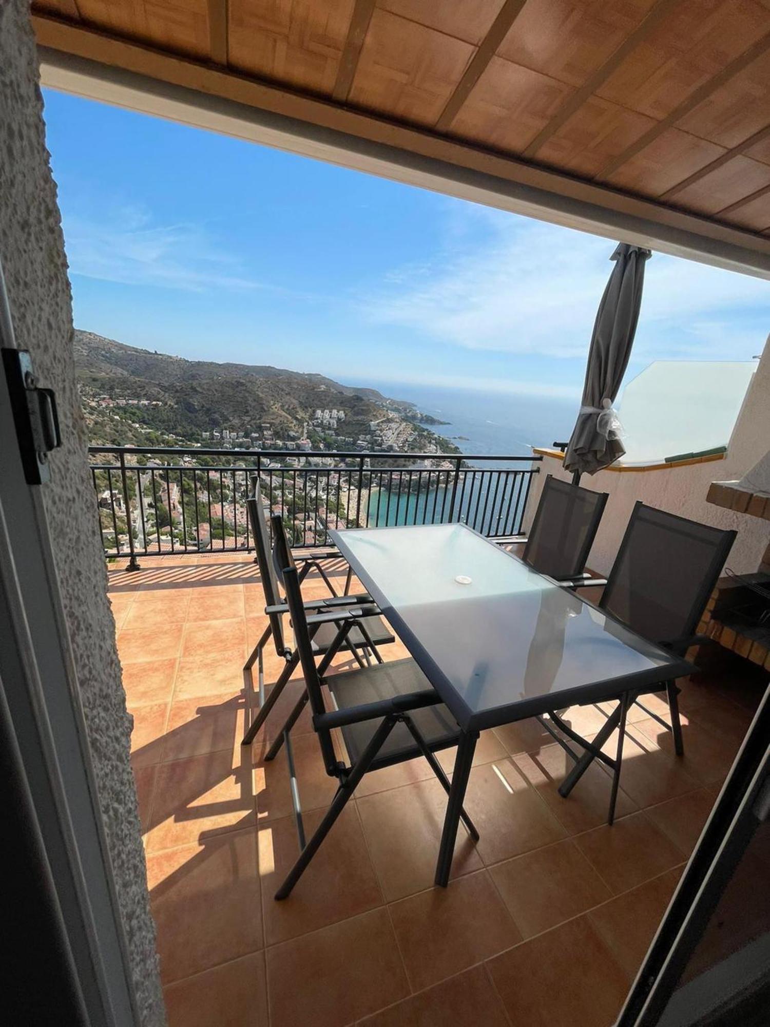 Impresionantes Vistas Del Mar En Roses, Canyelles Apartamento *