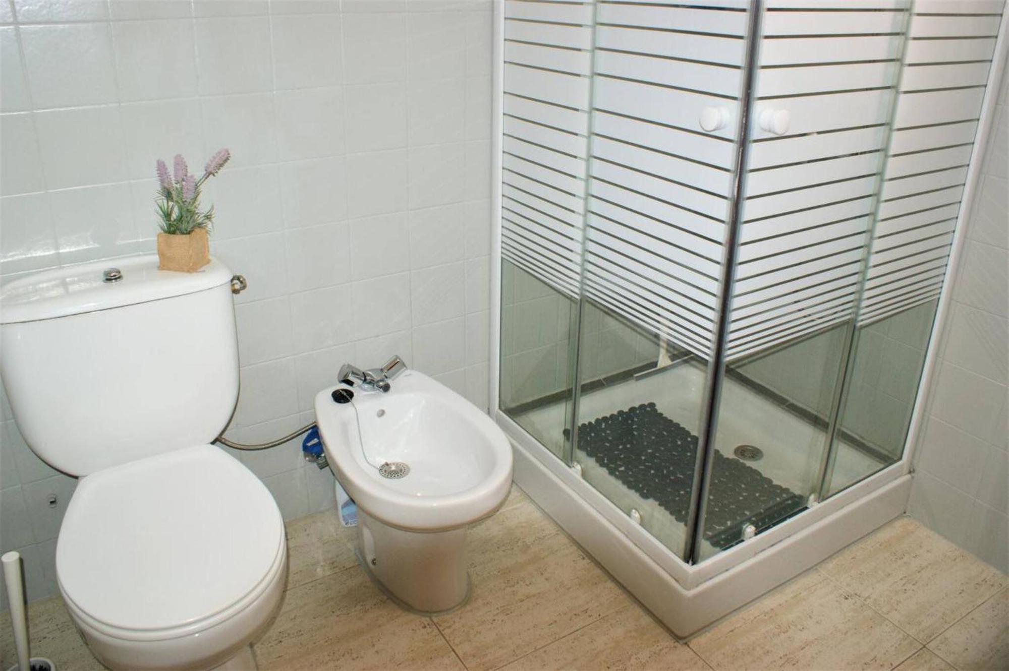 Precioso Con Vistas En Apartamento Rosas