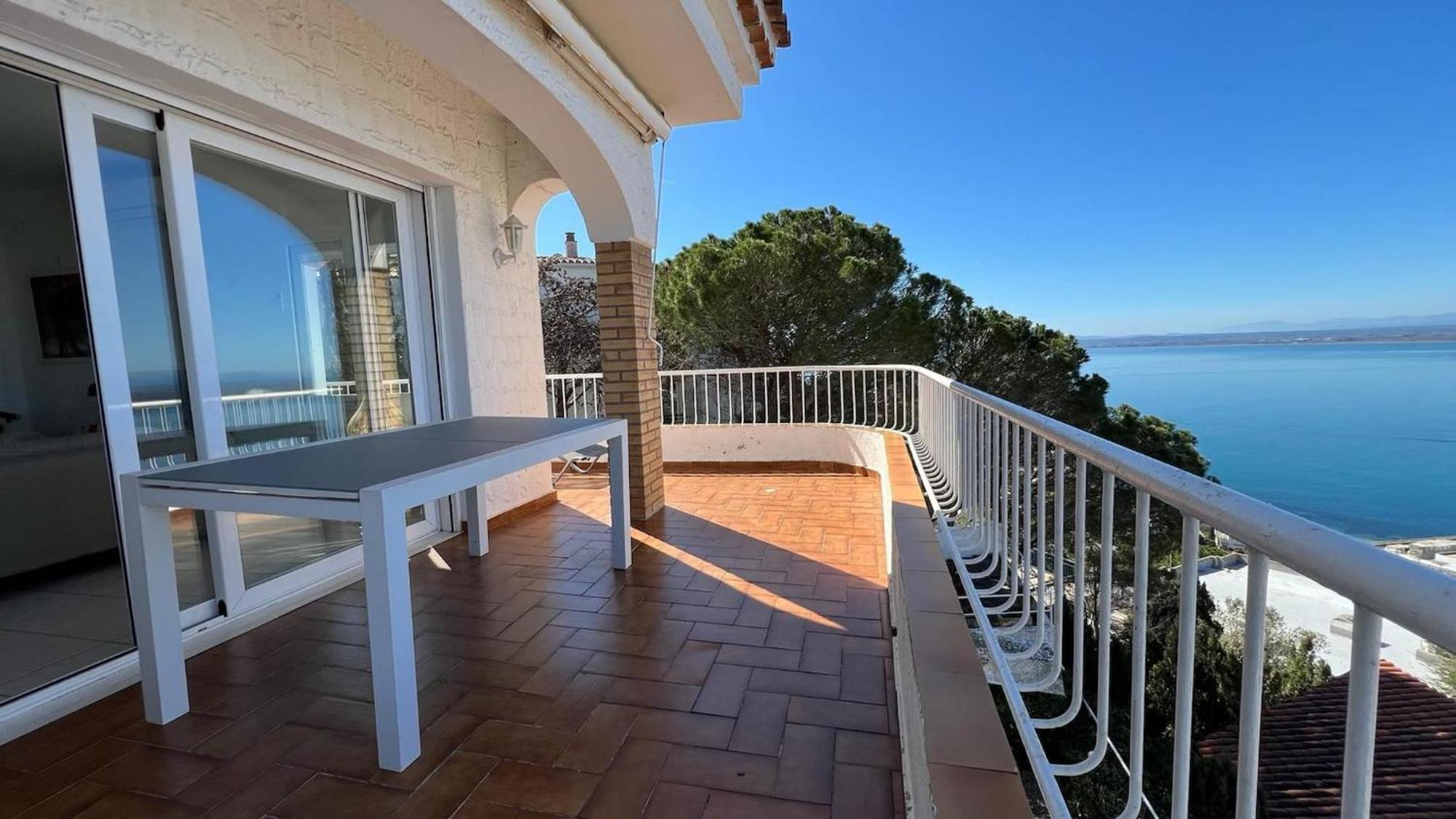 Precioso Piso Con Vistas Espectaculares Del Mar