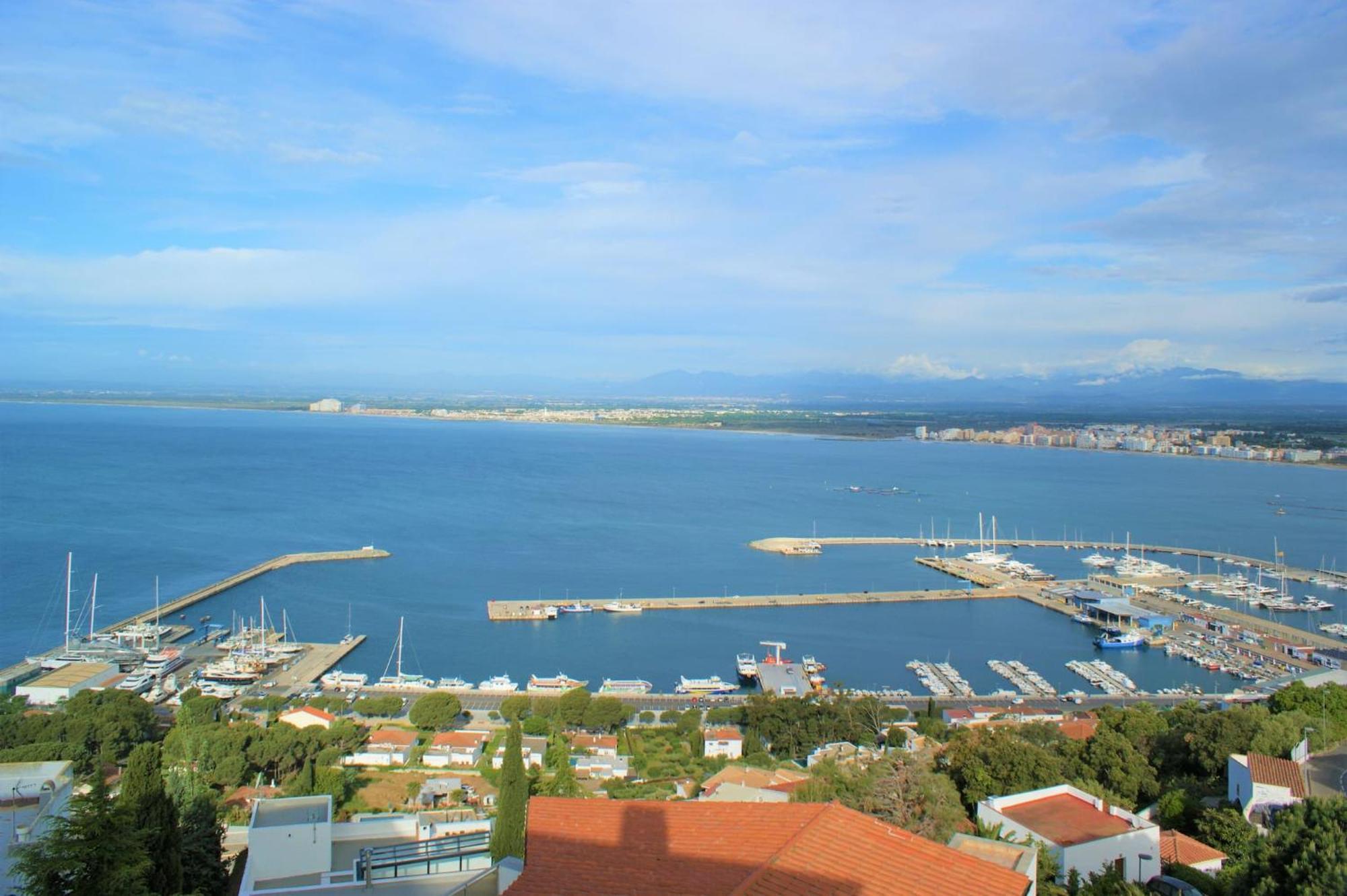 Precioso Piso Con Vistas Espectaculares Del Mar