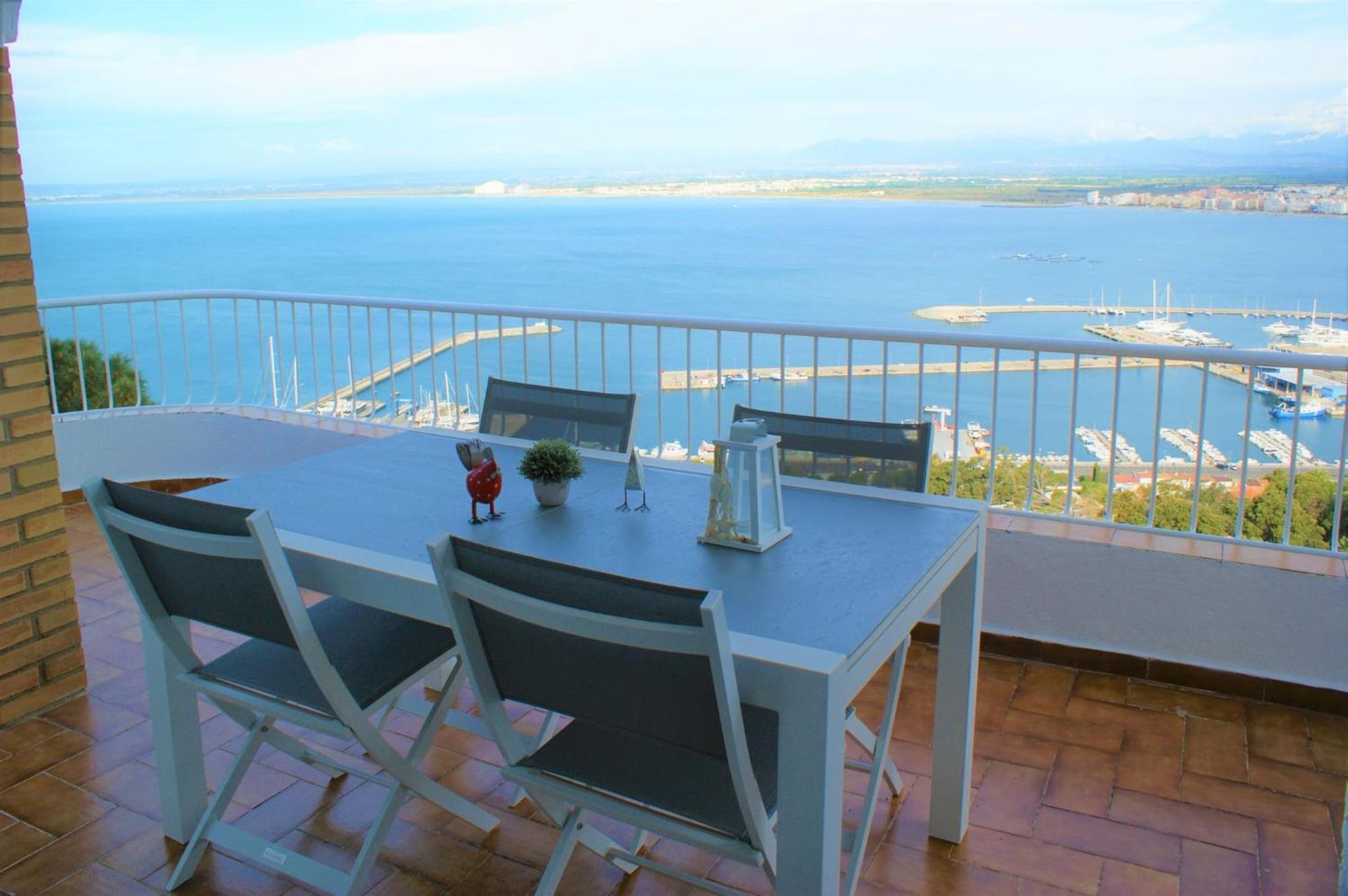 Precioso Piso Con Vistas Espectaculares Del Mar