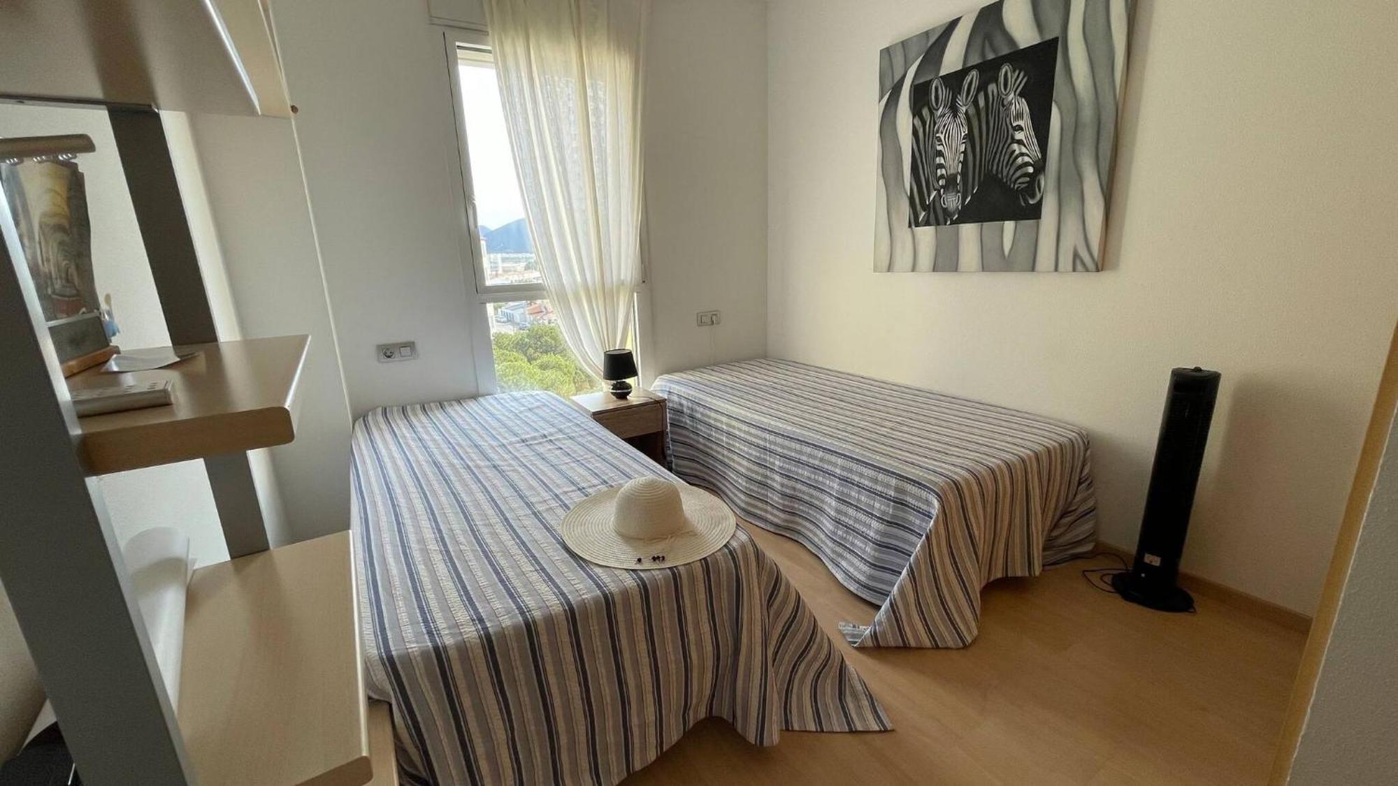 Precioso En Complejo De Al Standing Apartamento *