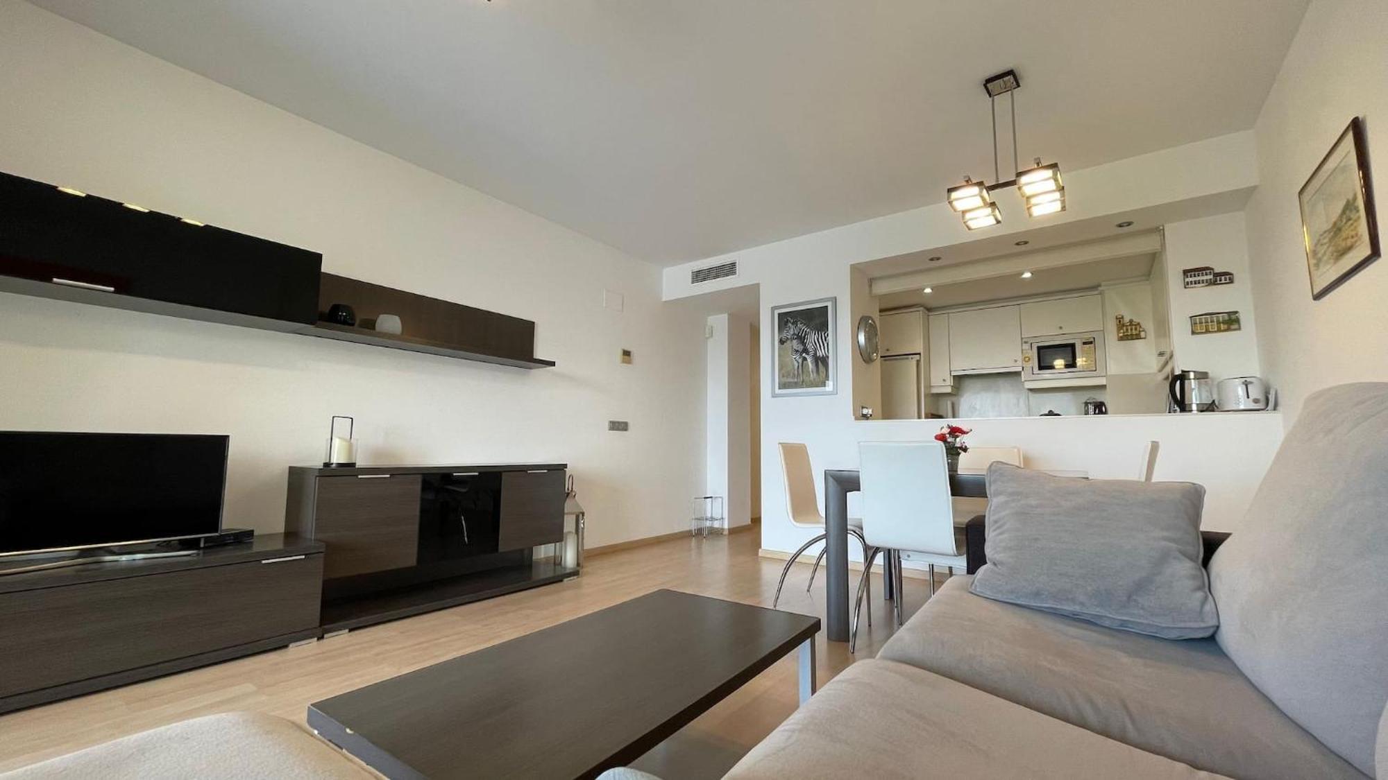 Apartamento Precioso En Complejo De Al Standing Rosas