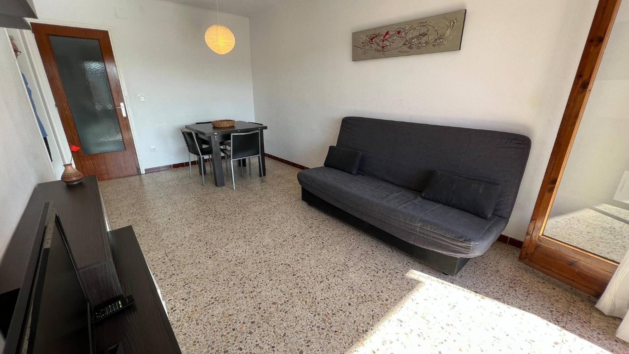 Piso Vista Mar Y Parking En Apartamento Rosas