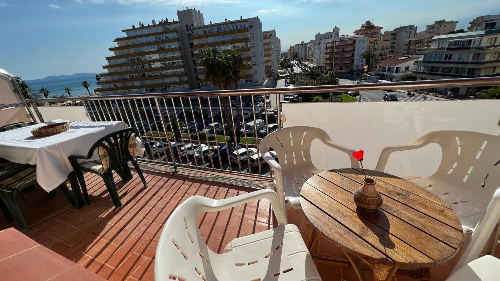 Piso Vista Mar Y Parking En