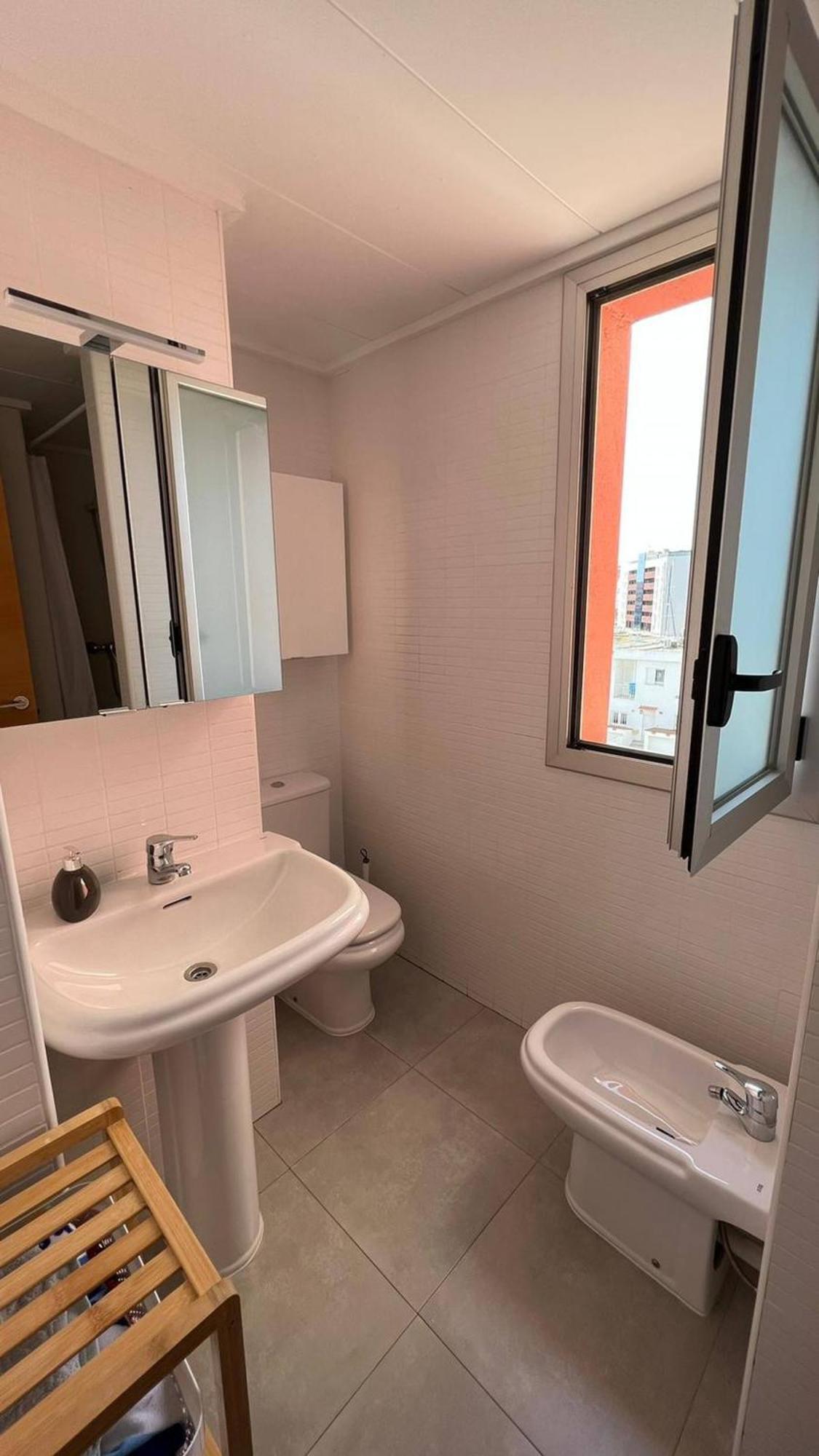 Apartamento Acogedor Con Piscina En Santa Margarita Rosas