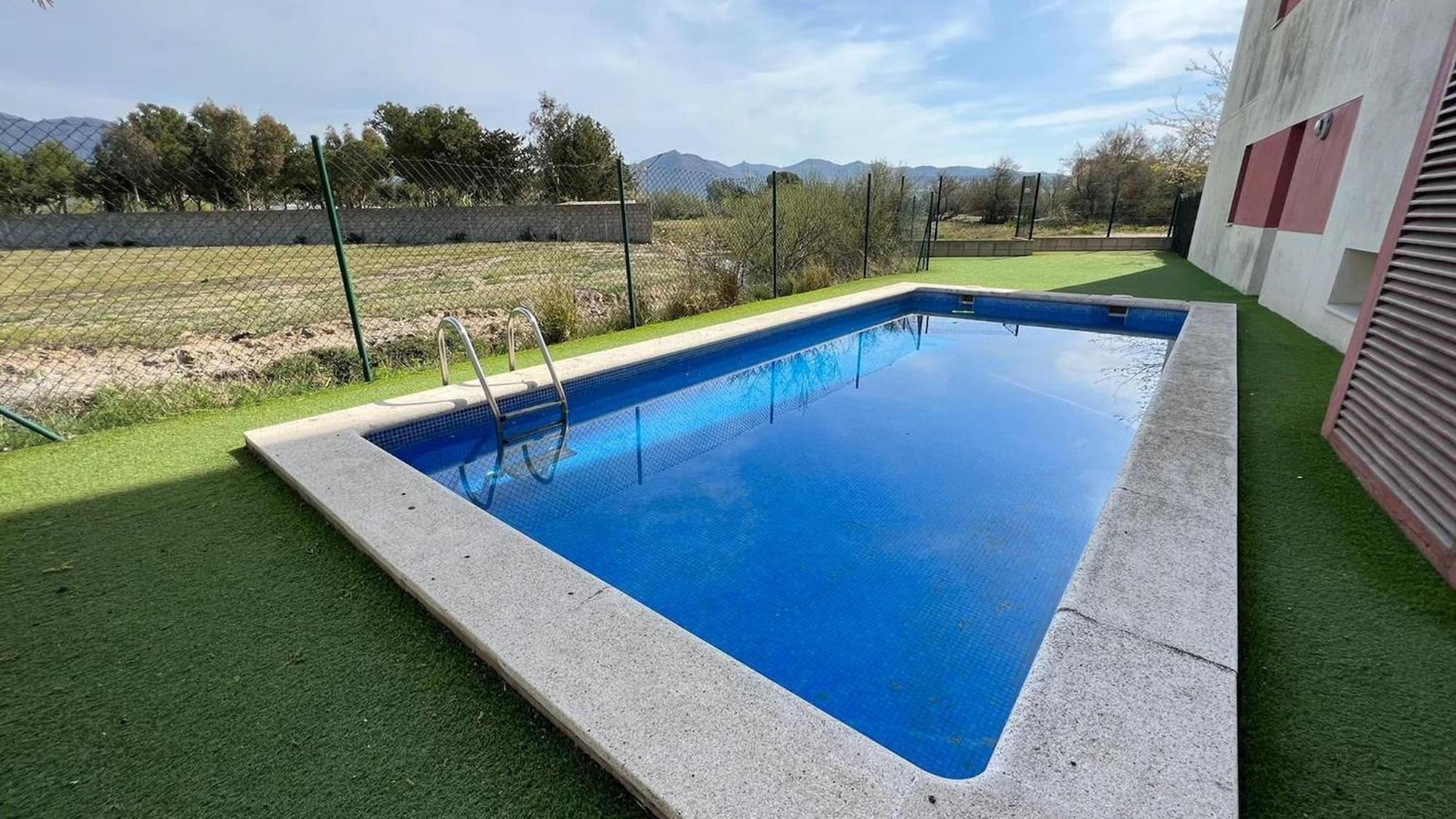 Acogedor Con Piscina En Santa Margarita * Rosas