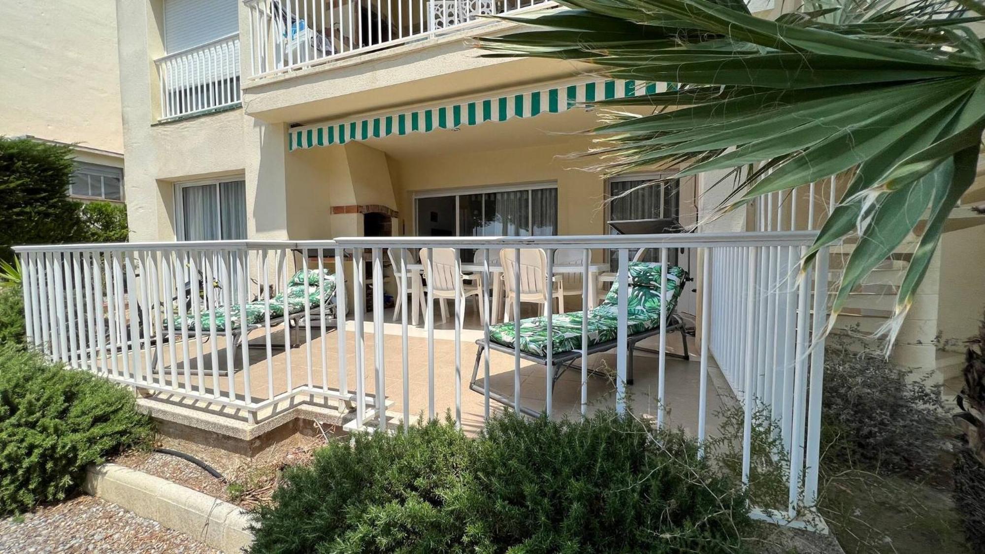 En Primera Linea Con Acceso Directo A La Playa En La Almadrava Apartment