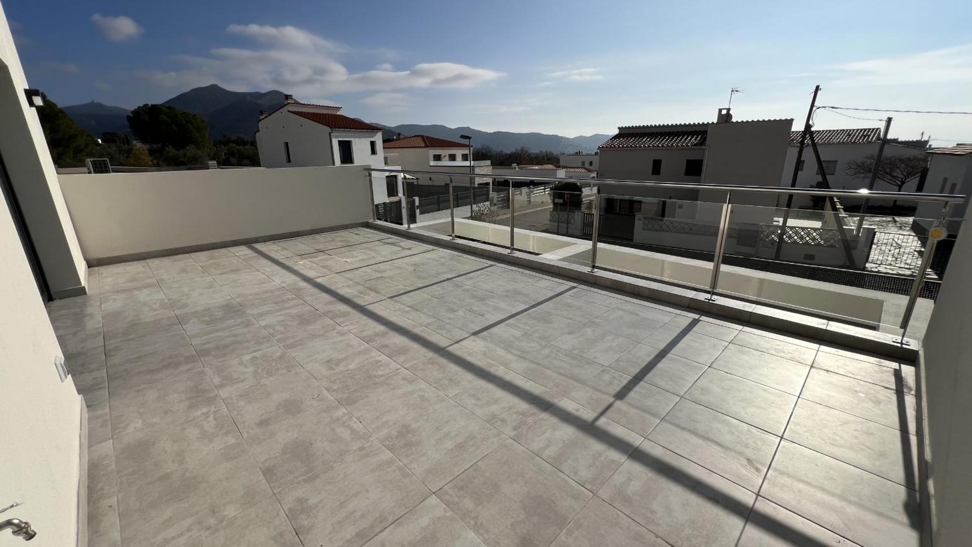 Casa Moderna Roses Con Piscina Y Jardin Mas Bosca, Roses * Palau Saverdera