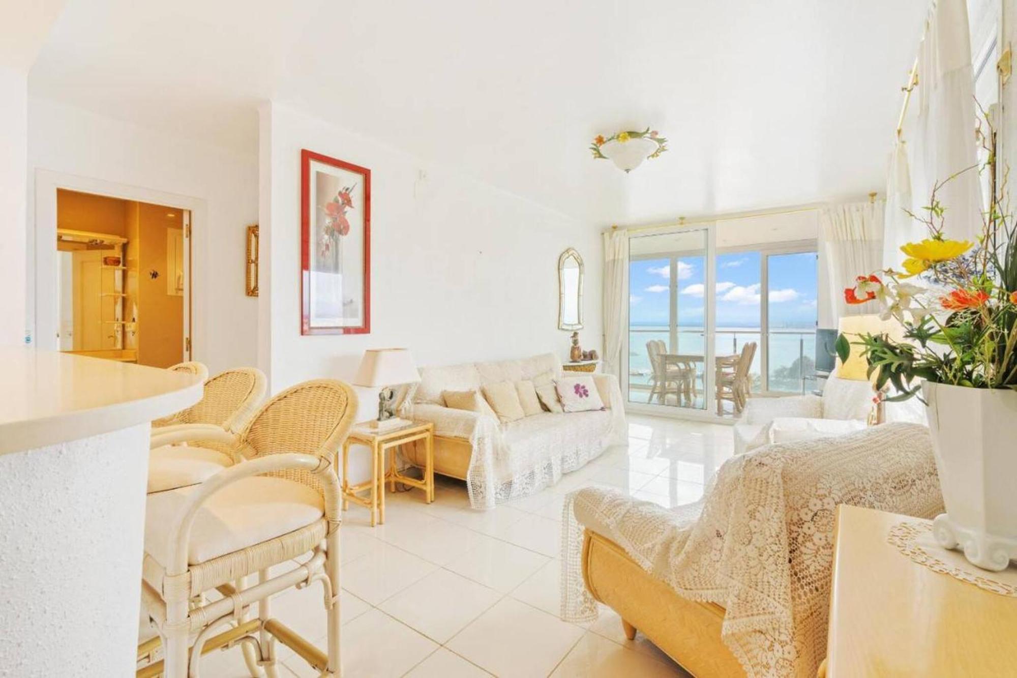 Vistas Puerto Apartment Roses
