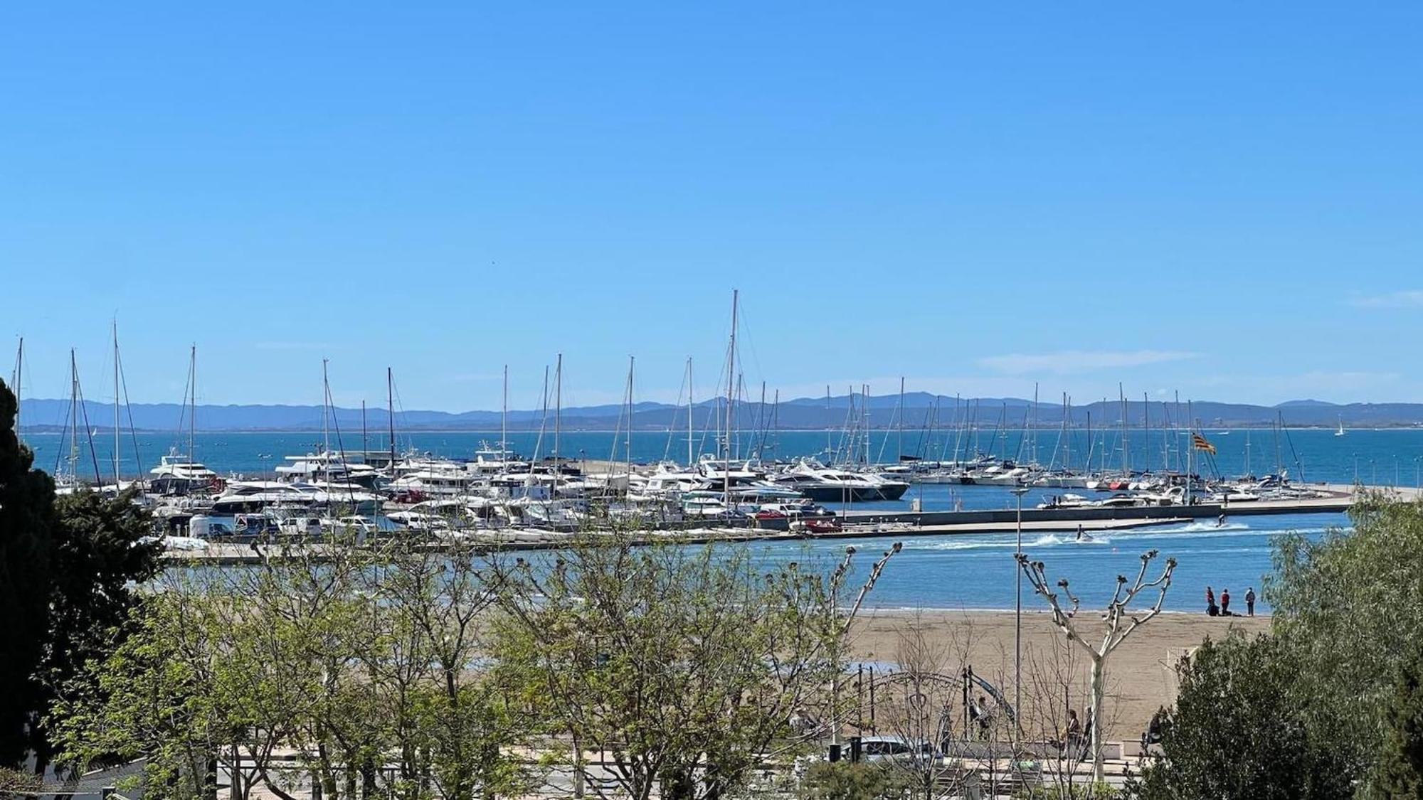 Frente Al Mar Apartment *