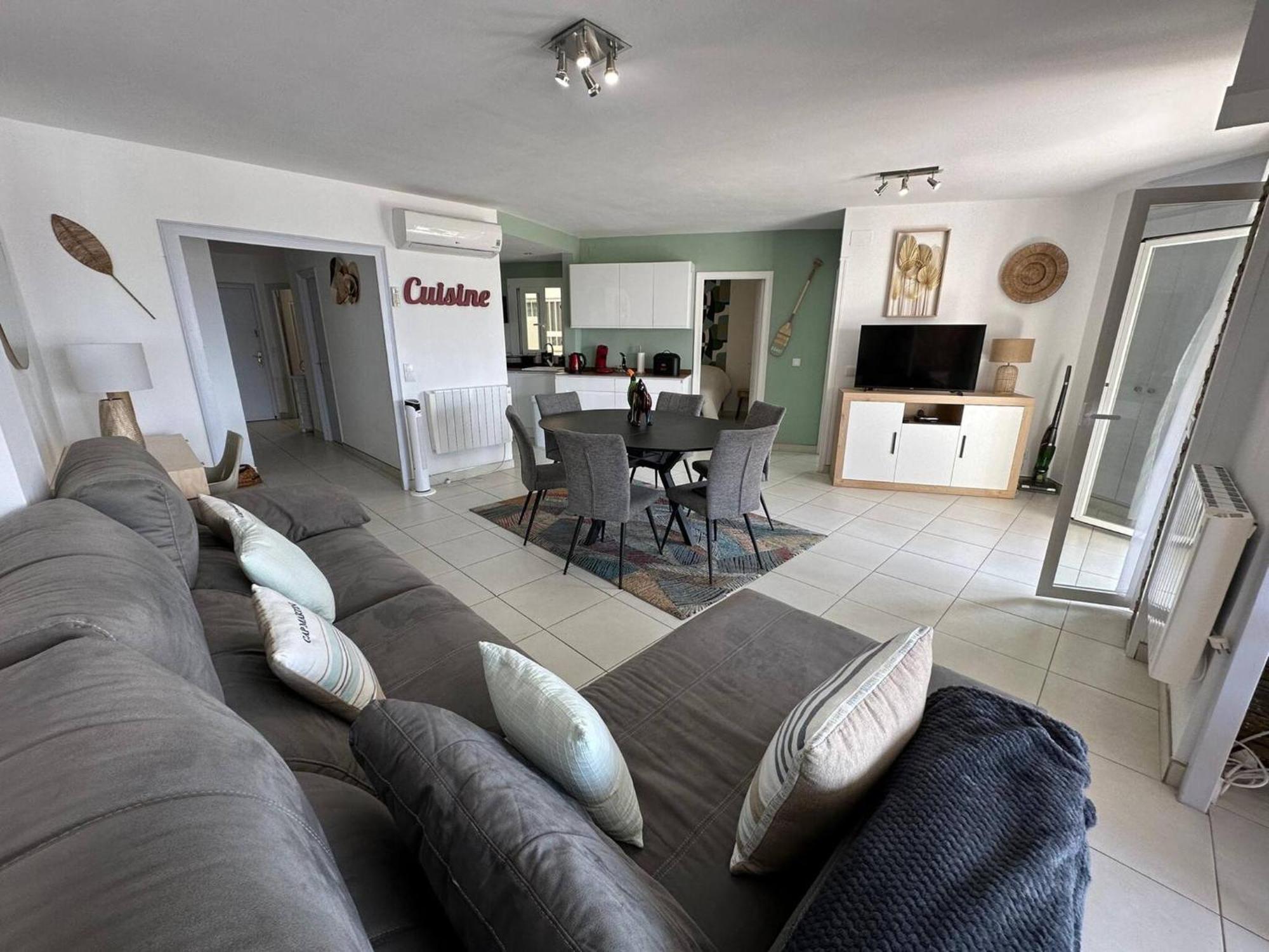 Apartamento Precioso Moderno Piso Vista Mar Rosas