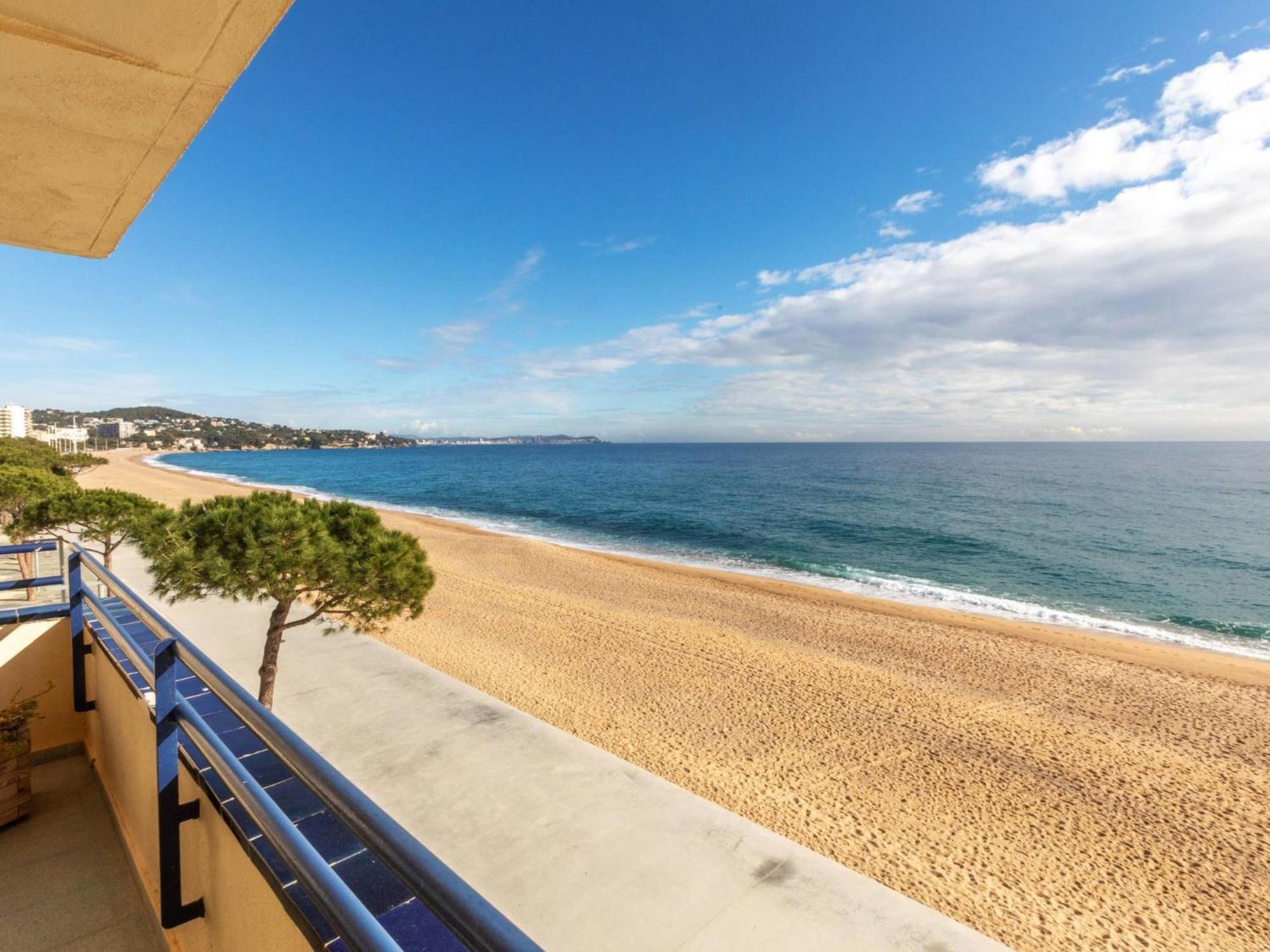 Olas By Interhome