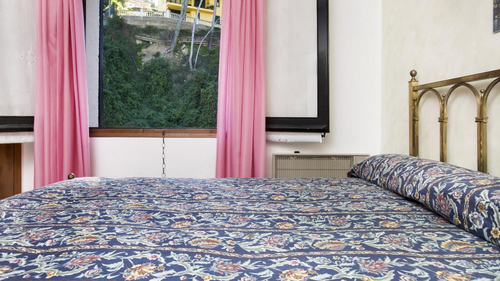 Arc H-1 - Pals Apartment Begur