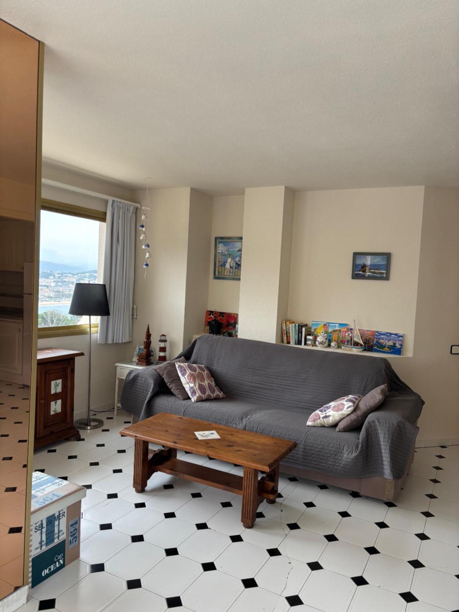 Precioso En S'agaró Con Fantásticas Vistas Al Mar Apartamento *