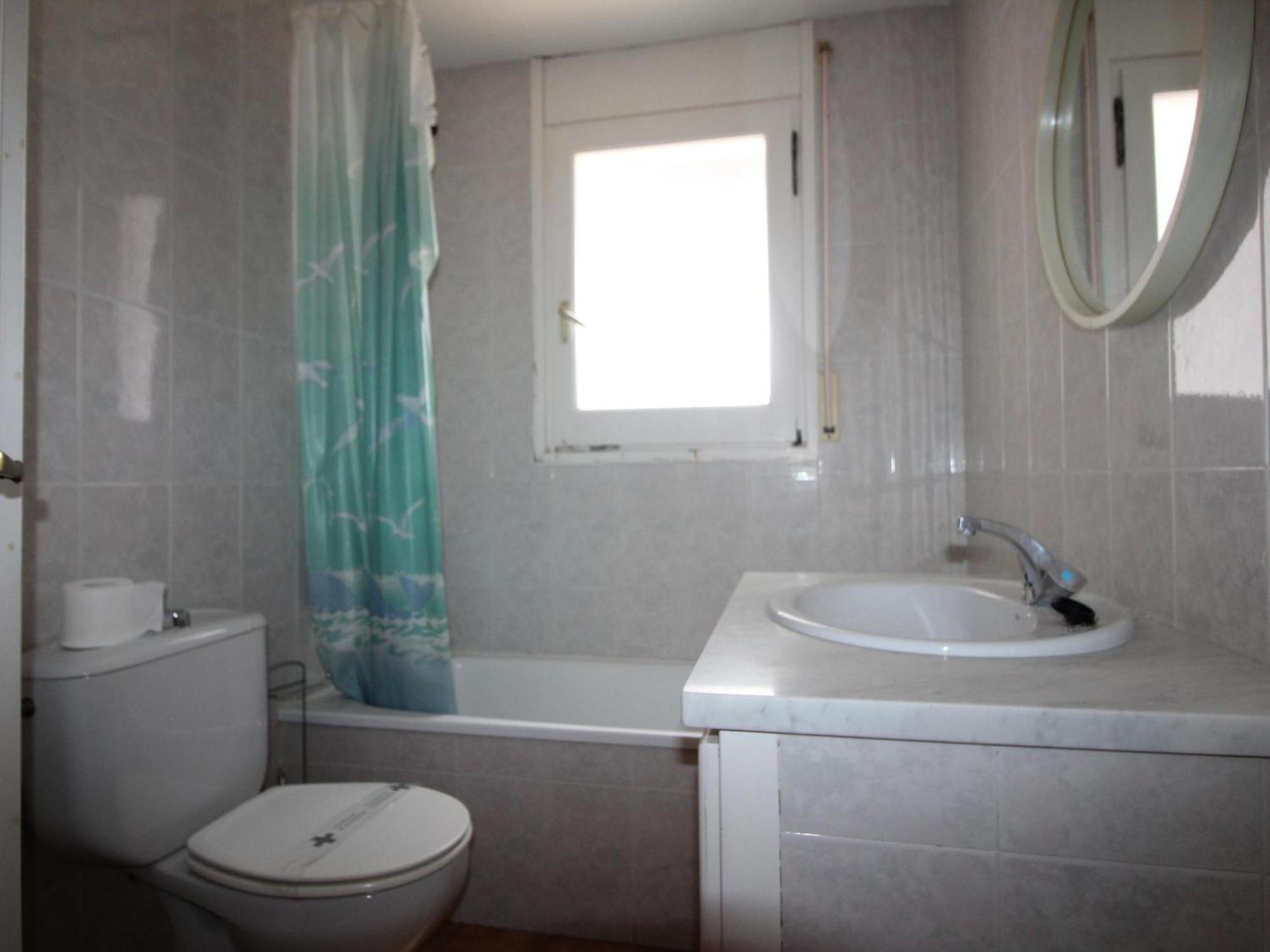 Cap Ras V 1-1 Con Vistas Al Mar, A Tan Solo 50m De La Playa. - Es-228-164 Apartamento